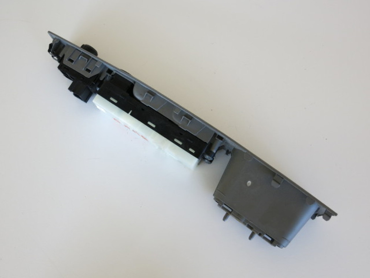 08 09 Nissan Sentra Drivers Side Left Master Window Switch OEM