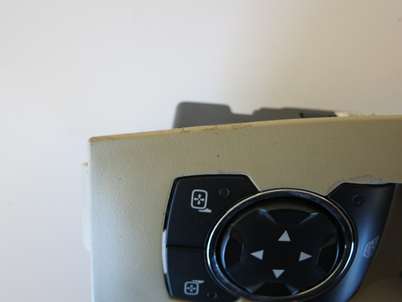 13 14 15 Ford Taurus Drivers Side Left Master Window Switch OEM 13 14 15 Ford Taurus Drivers Side Left Master Window Switch OEM