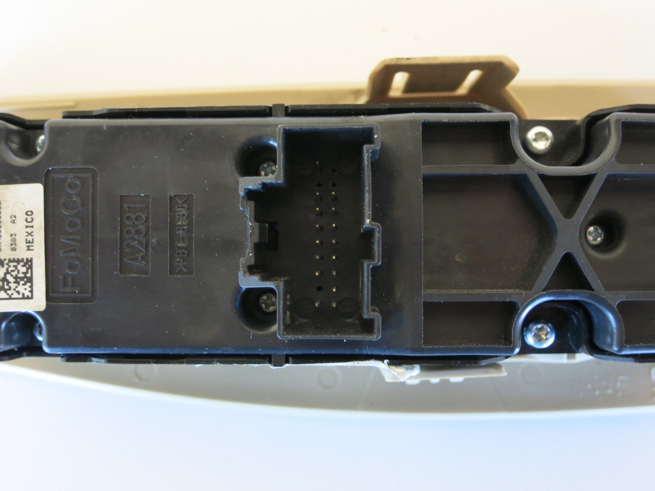 13 14 15 Ford Taurus Drivers Side Left Master Window Switch OEM 13 14 15 Ford Taurus Drivers Side Left Master Window Switch OEM