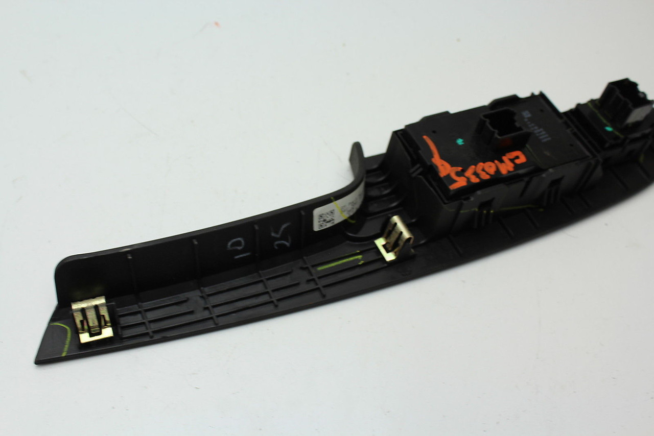 13 2013 CADILLAC ATS SRX DRIVERS SIDE LEFT MASTER WINDOW SWITCH OEM TM1651 13 2013 CADILLAC ATS SRX DRIVERS SIDE LEFT MASTER WINDOW SWITCH OEM TM1651