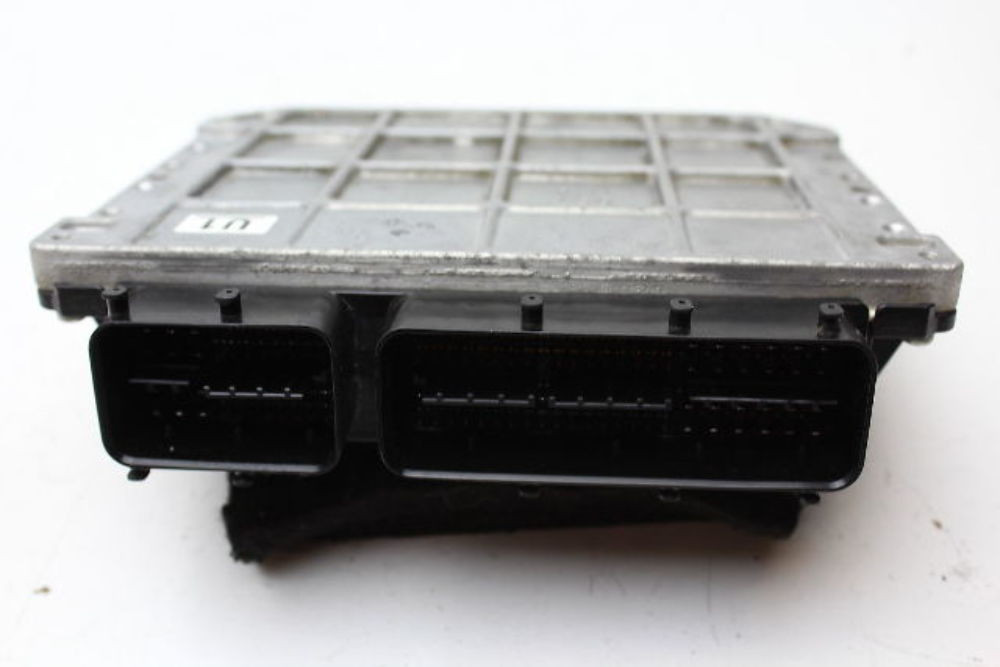 10 TOYOTA PRIUS 89661-47262 COMPUTER BRAIN ENGINE CONTROL ECU ECM MODULE K8962