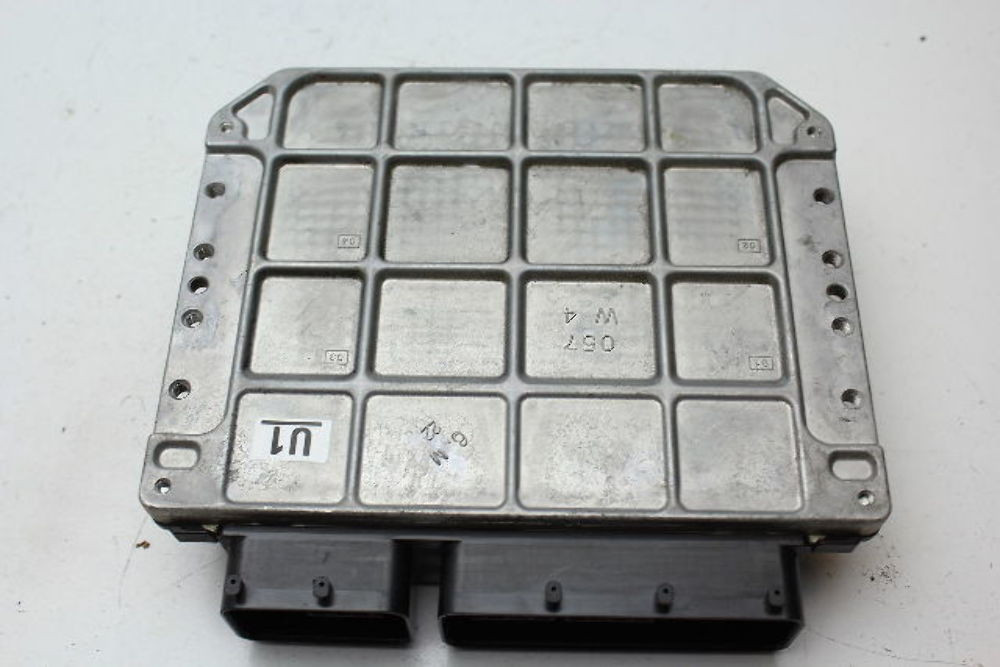 10 TOYOTA PRIUS 89661-47262 COMPUTER BRAIN ENGINE CONTROL ECU ECM MODULE K8962