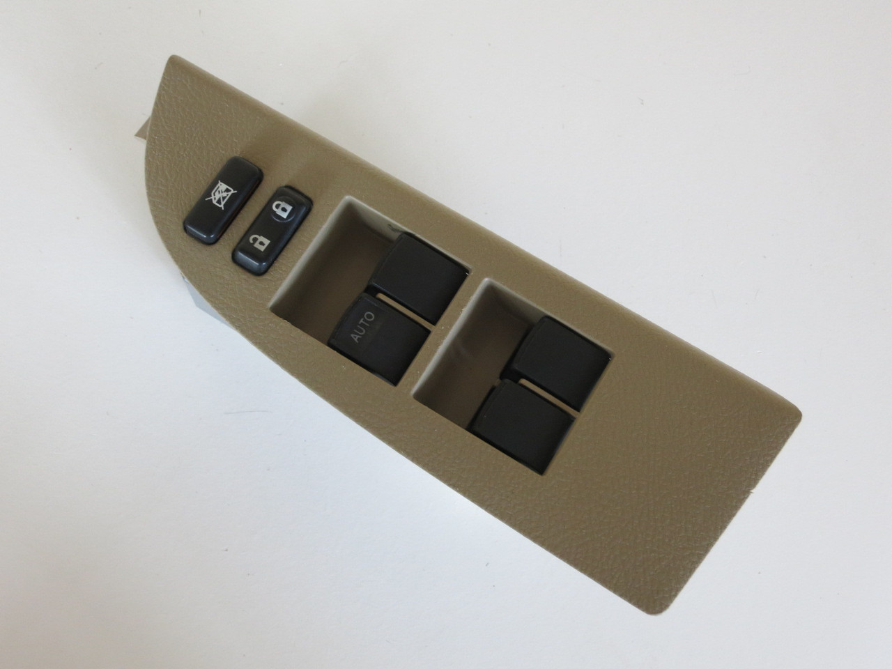 08 09 10 11 12 13 Toyota Highlander Drivers Side Left Master Window Switch OEM