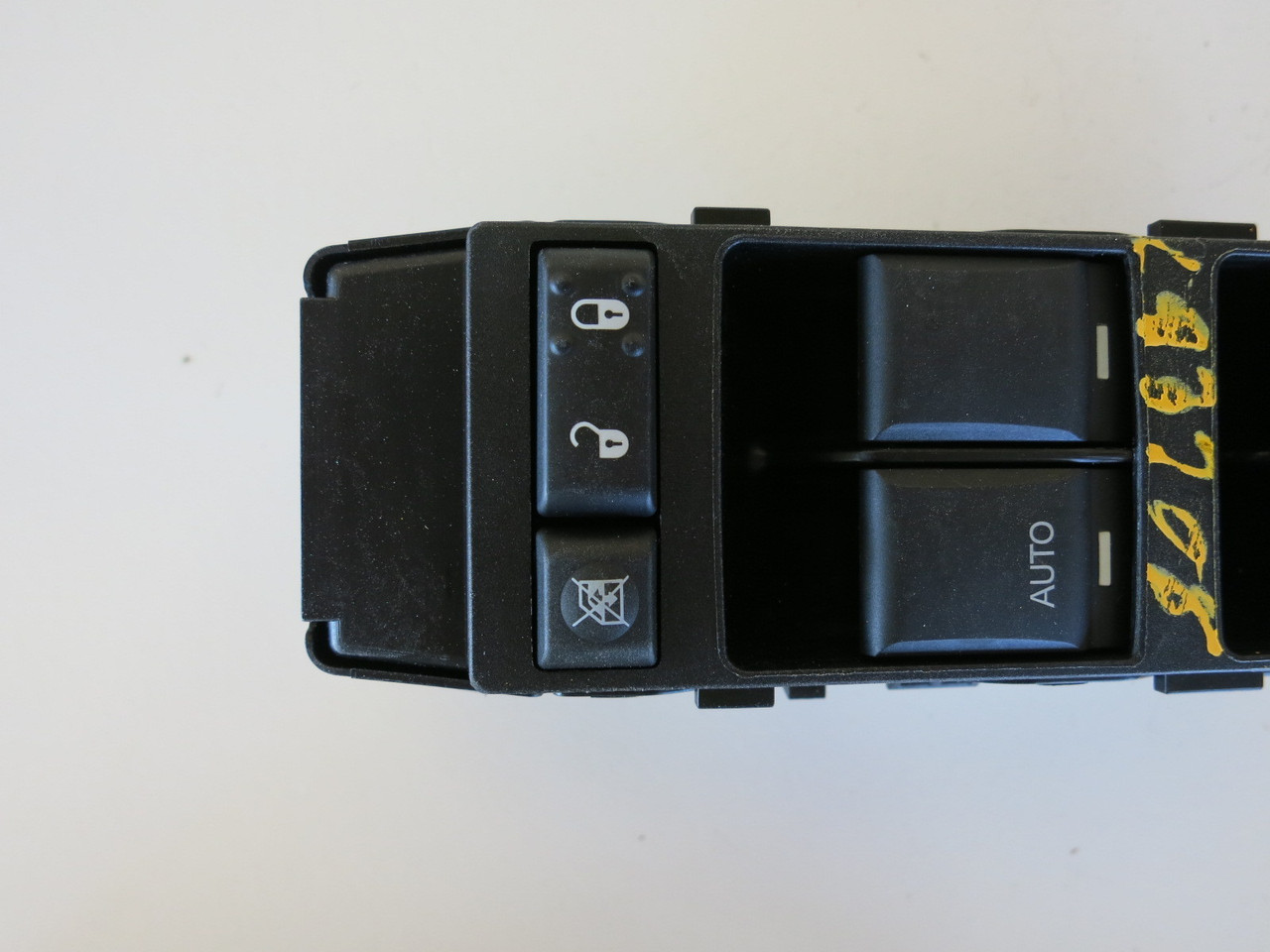 11 12 13 14 15 16 17 Jeep Patriot Drivers Side Left Master Window Switch OEM 11 12 13 14 15 16 17 Jeep Patriot Drivers Side Left Master Window Switch OEM