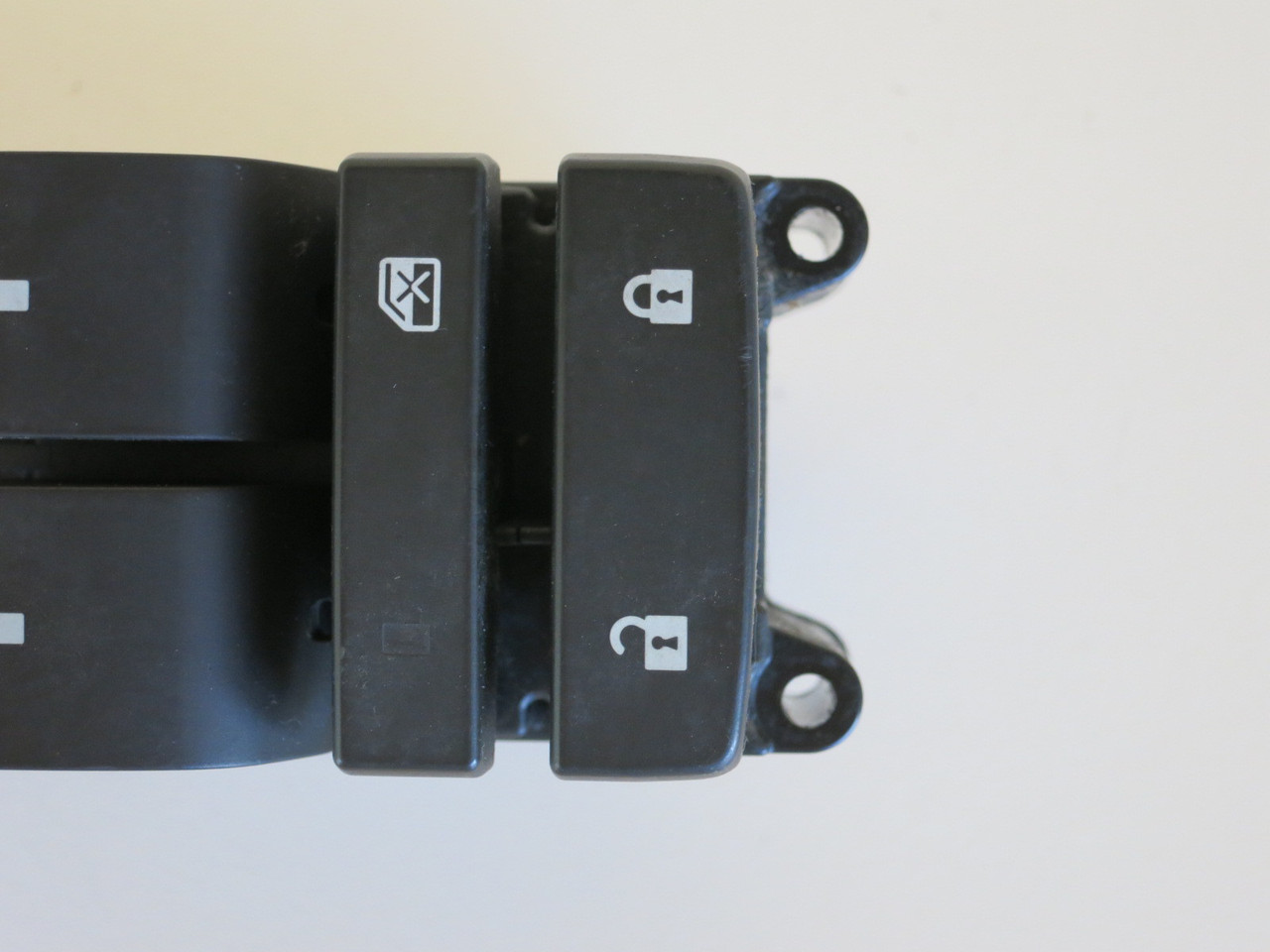 08 09 Buick Enclave Drivers Side Left Master Window Switch OEM