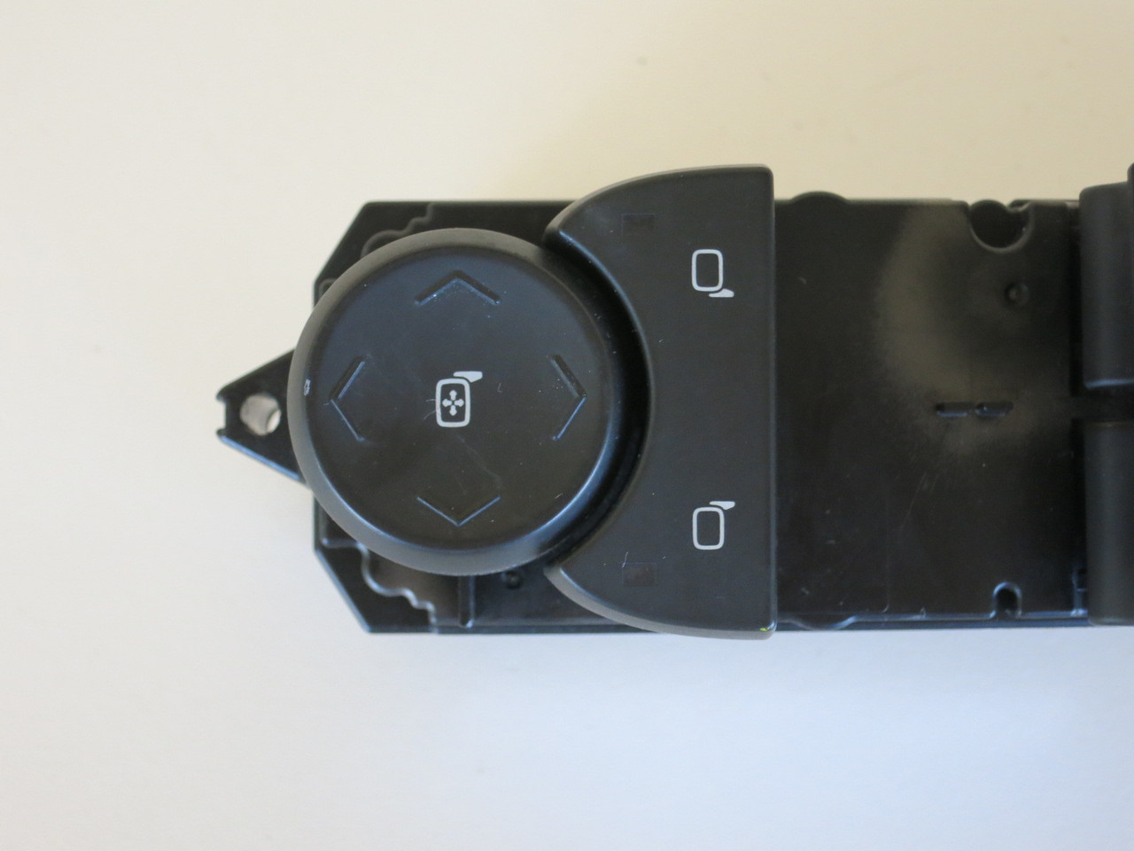 08 09 Buick Enclave Drivers Side Left Master Window Switch OEM