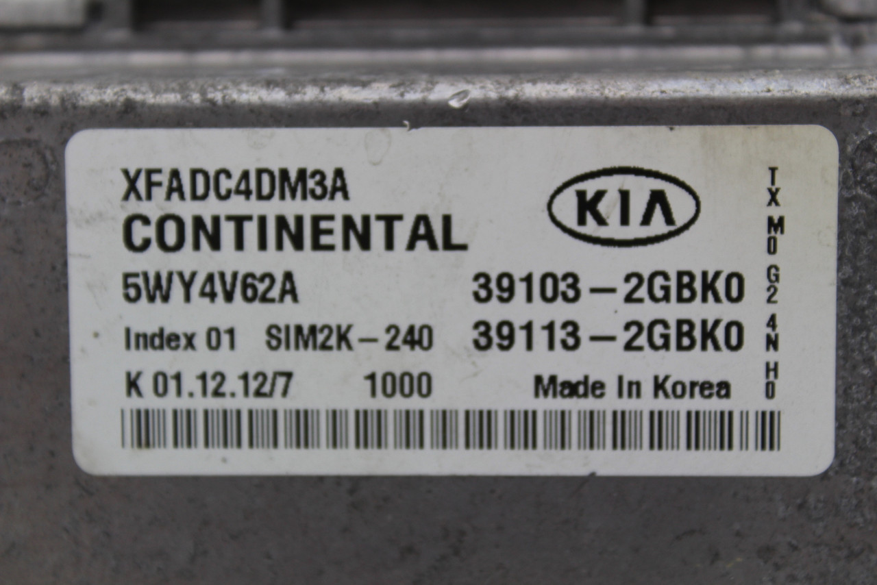 14 15 Kia Sorento 39113-2GBK0 Computer Brain Engine Control ECU ECM EBX Module