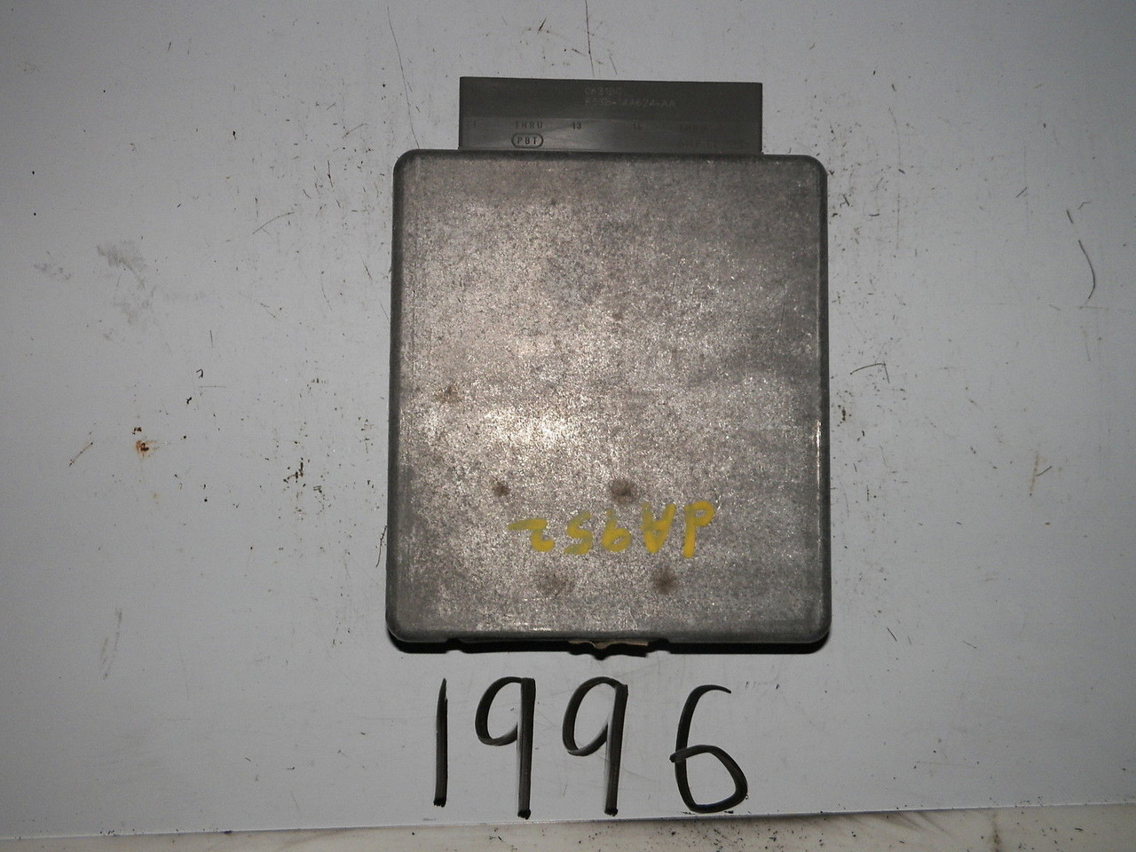 2001 01 FORD FOCUS SOHC AT COMPUTER BRAIN ENGINE CONTROL ECU ECM MODULE UNIT