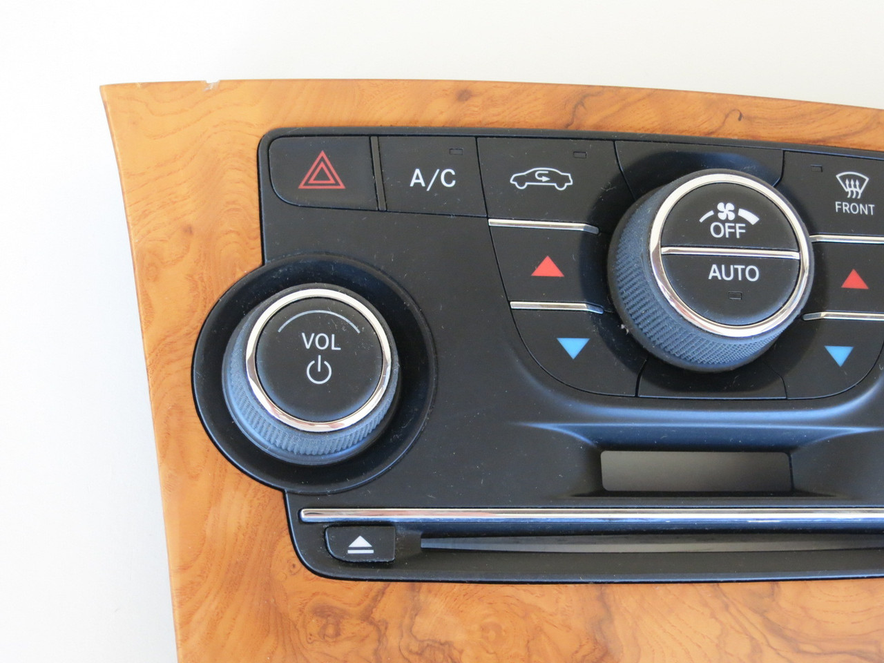 13 14 Chrysler 300 "Audio Control Panel" Temperature Climate Unit A/C Heater