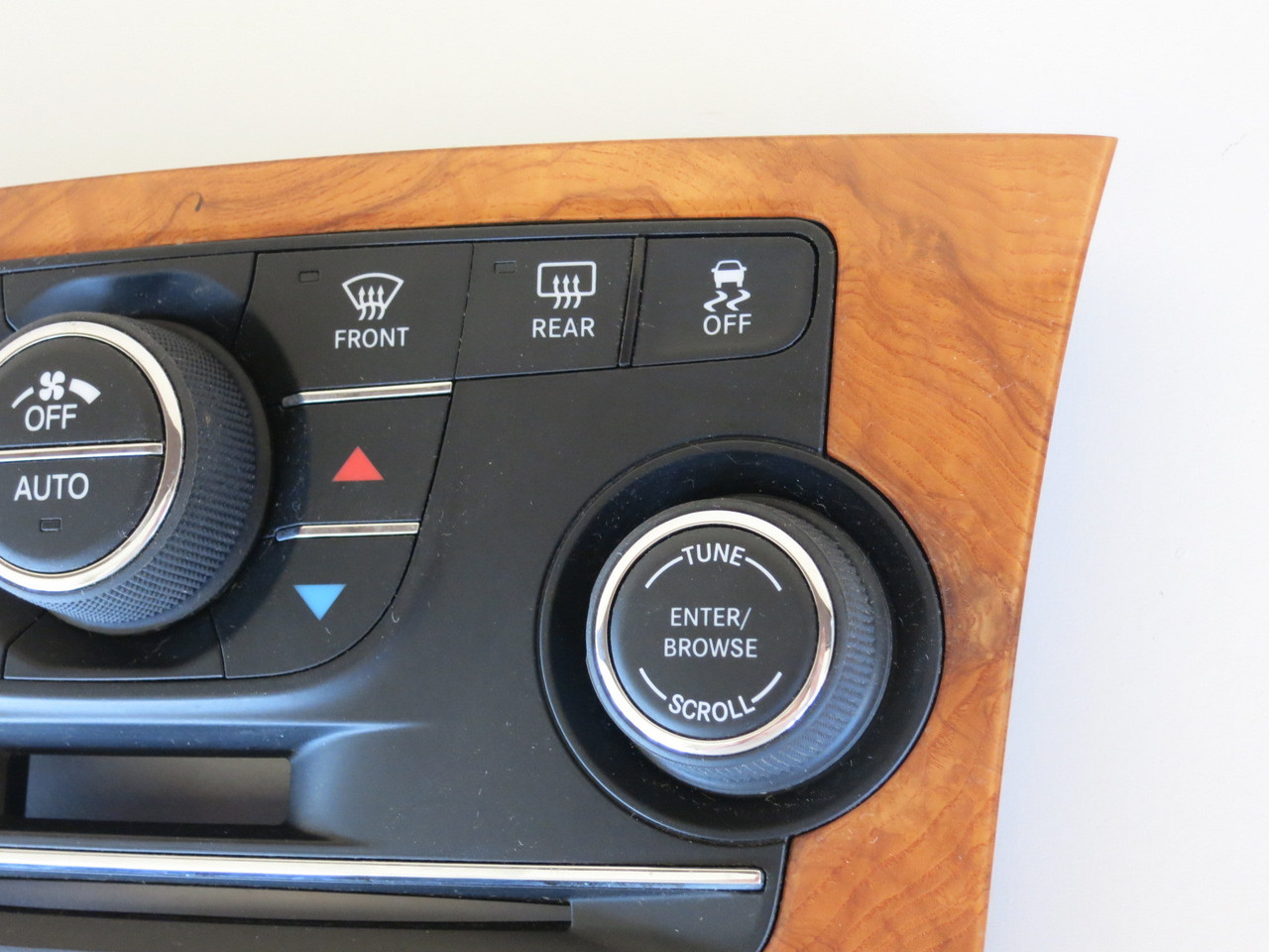 13 14 Chrysler 300 "Audio Control Panel" Temperature Climate Unit A/C Heater