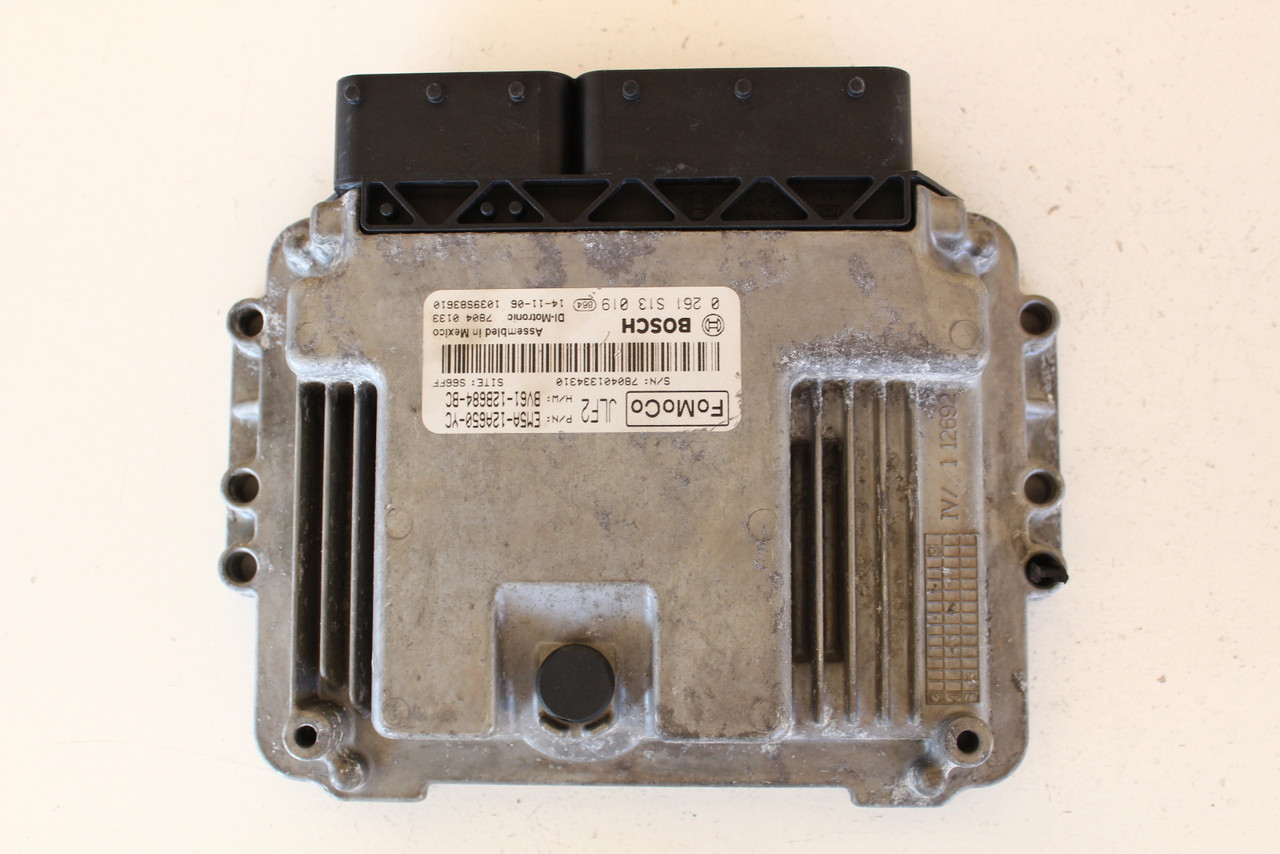 2014 Ford Focus EM5A-12A650-YC Computer Brain Engine Control
