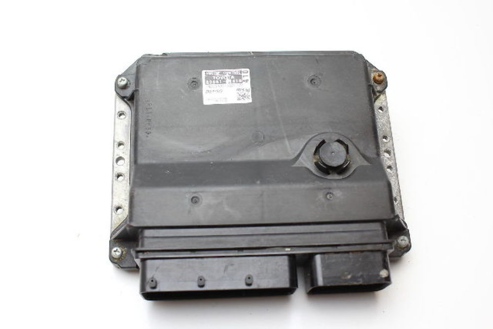 もう 15 SIENNA 89661-08410 COMPUTER BRAIN ENGINE CONTROL ECU ECM