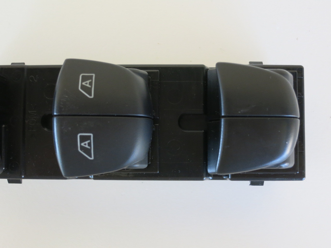 15 16 Nissan Murano S SV Drivers Side Left Master Window Switch OEM 15 16 Nissan Murano S SV Drivers Side Left Master Window Switch OEM