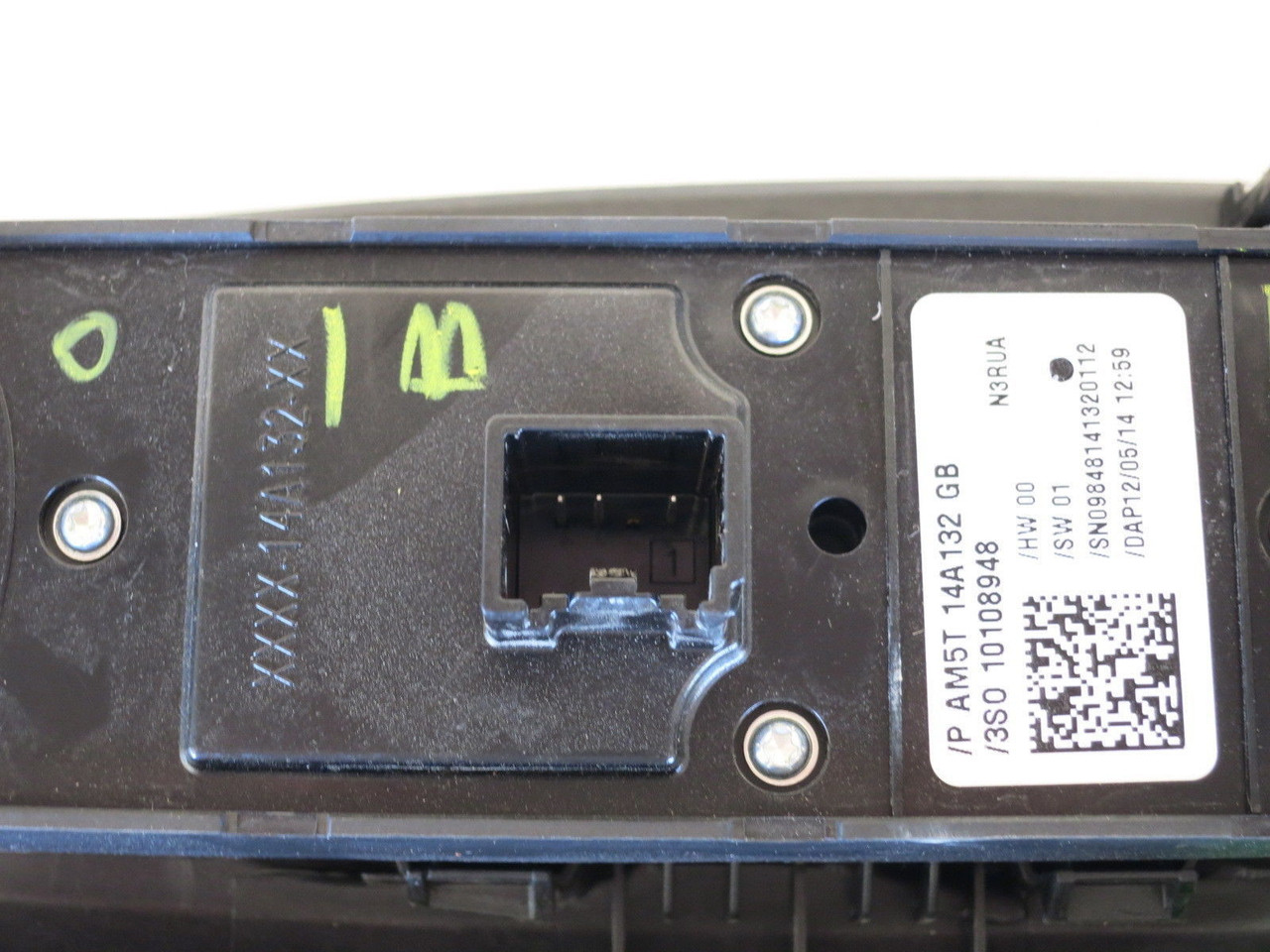 14 FORD FOCUS "BEZEL TRIM" DRIVERS SIDE LEFT MASTER WINDOW SWITCH OEM M4817 14 FORD FOCUS "BEZEL TRIM" DRIVERS SIDE LEFT MASTER WINDOW SWITCH OEM M4817