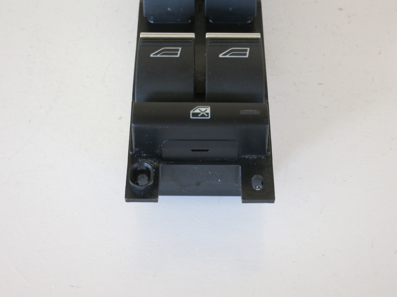 12 13 14 15 16 Ford Focus Drivers Side Left Master Window Switch OEM 12 13 14 15 16 Ford Focus Drivers Side Left Master Window Switch OEM