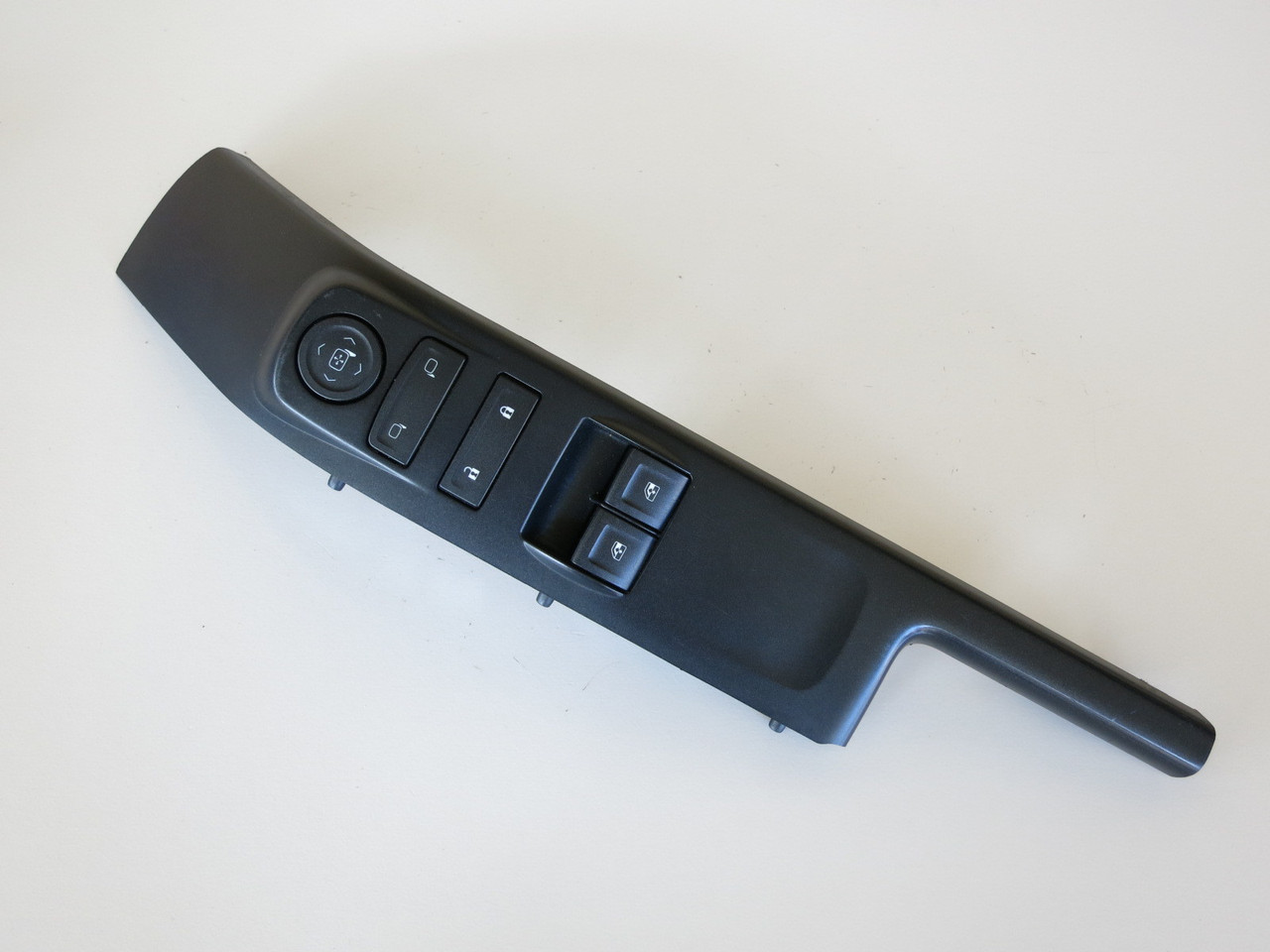 14 15 16 17 Chevy Silverado 1500 Drivers Side Left Master Window Switch OEM 14 15 16 17 Chevy Silverado 1500 Drivers Side Left Master Window Switch OEM