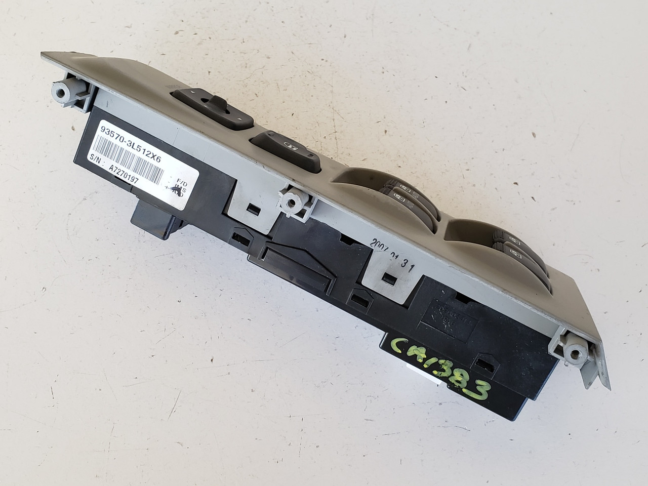 06 07 08 09 Hyundai Azera Drivers Side Left Master Window Switch OEM