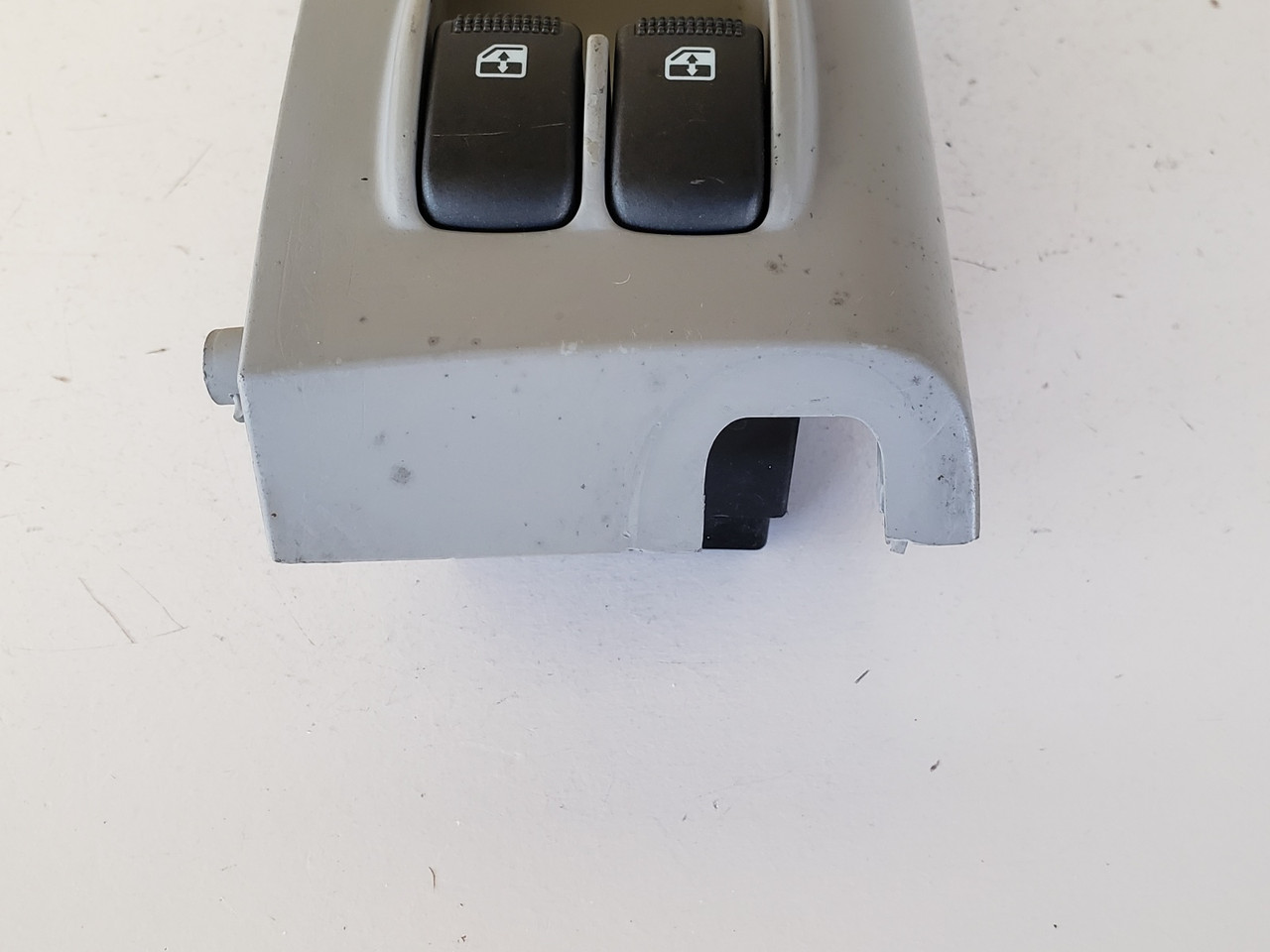 06 07 08 09 Hyundai Azera Drivers Side Left Master Window Switch OEM