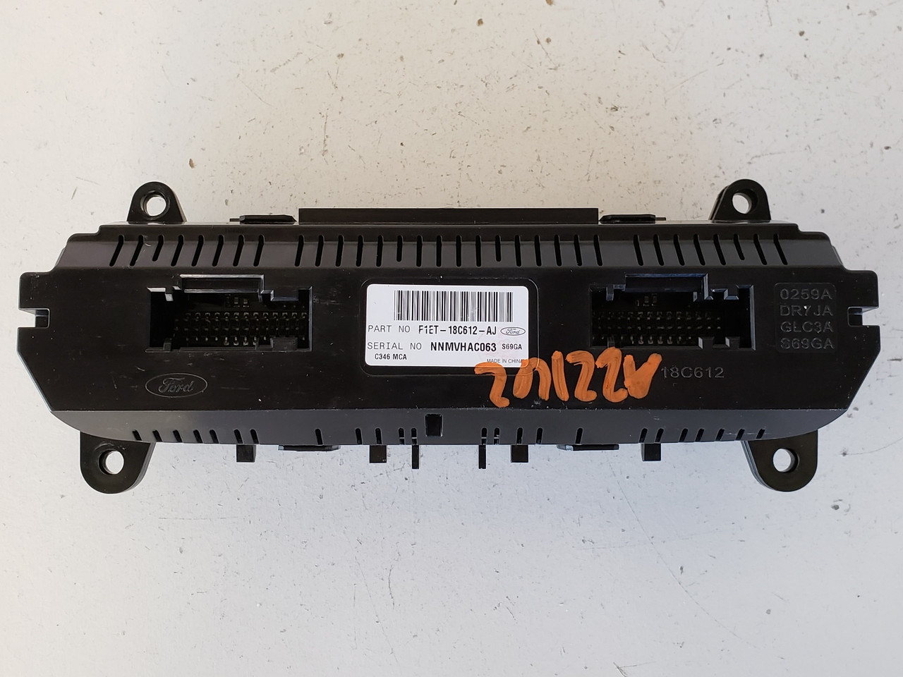 15 16 17 18 Ford Focus Climate Control Panel Temperature Unit A/C Heater 15 16 17 18 Ford Focus Climate Control Panel Temperature Unit A/C Heater