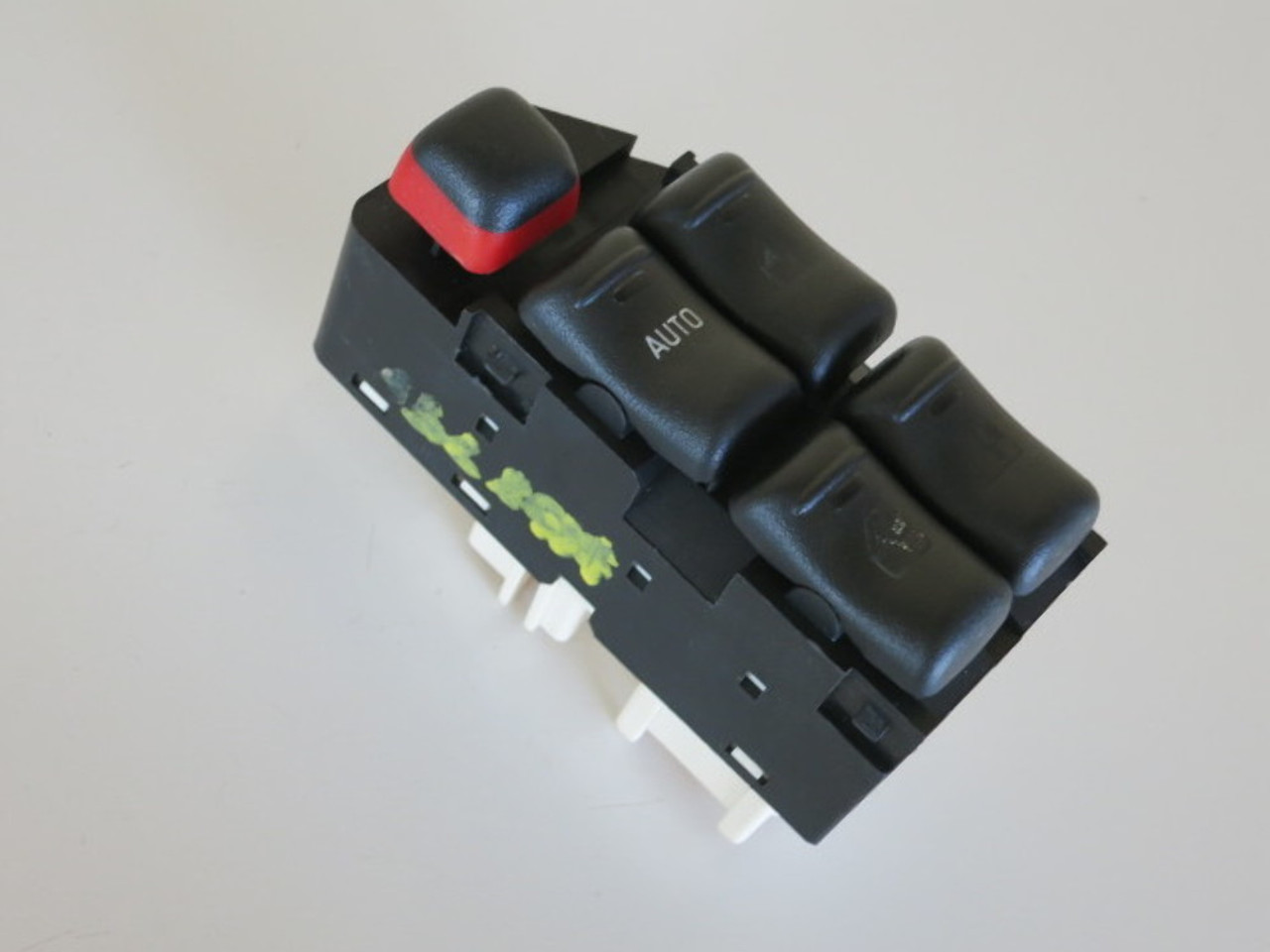 97-03 Malibu "After Market" Drivers Side Left Master Window Switch 97-03 Malibu "After Market" Drivers Side Left Master Window Switch