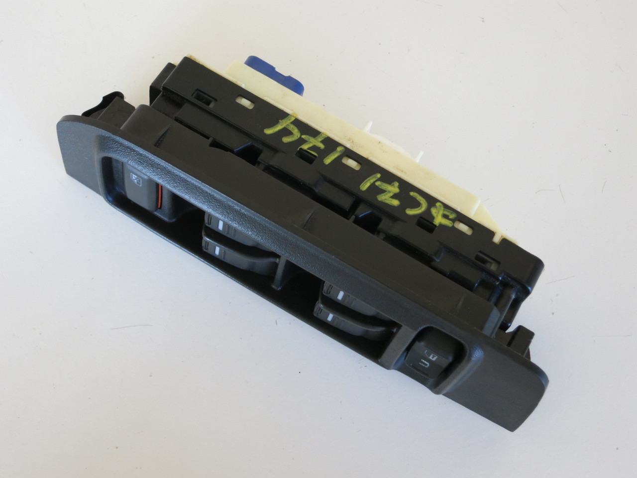 04-12 Gmc Canyon Drivers Side Left Master Window Switch OEM