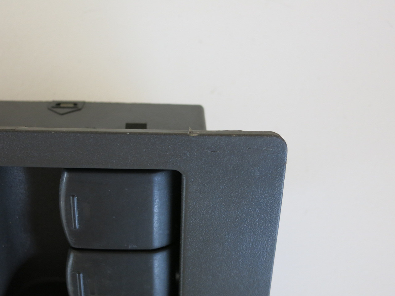 04 05 06 07 Nissan Armada Drivers Side Left Master Window Switch OEM