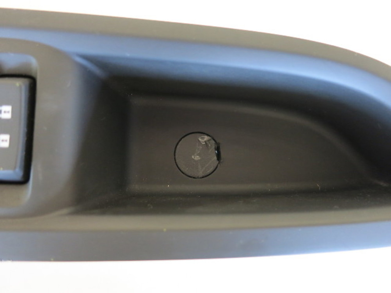 13 14 15 Buick Encore Drivers Side Left Master Window Switch OEM 13 14 15 Buick Encore Drivers Side Left Master Window Switch OEM