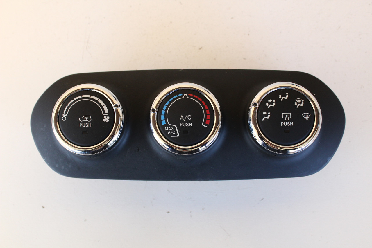 15 16 Jeep Renegade Climate Control Panel Temperature Unit A/C Heater 15 16 Jeep Renegade Climate Control Panel Temperature Unit A/C Heater