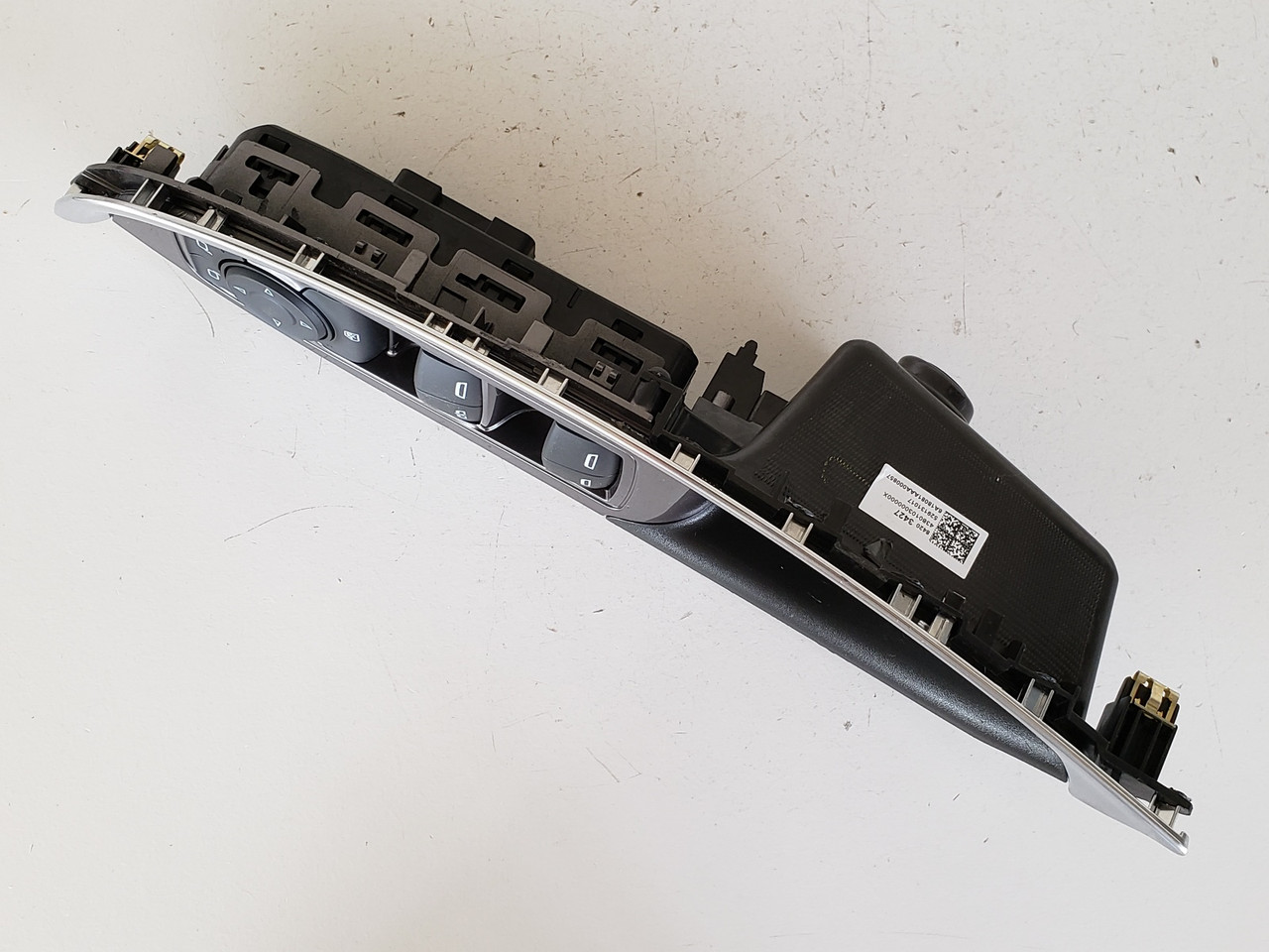 16 17 Chevrolet Chevy Malibu Drivers Side Left Master Window Switch OEM 16 17 Chevrolet Chevy Malibu Drivers Side Left Master Window Switch OEM