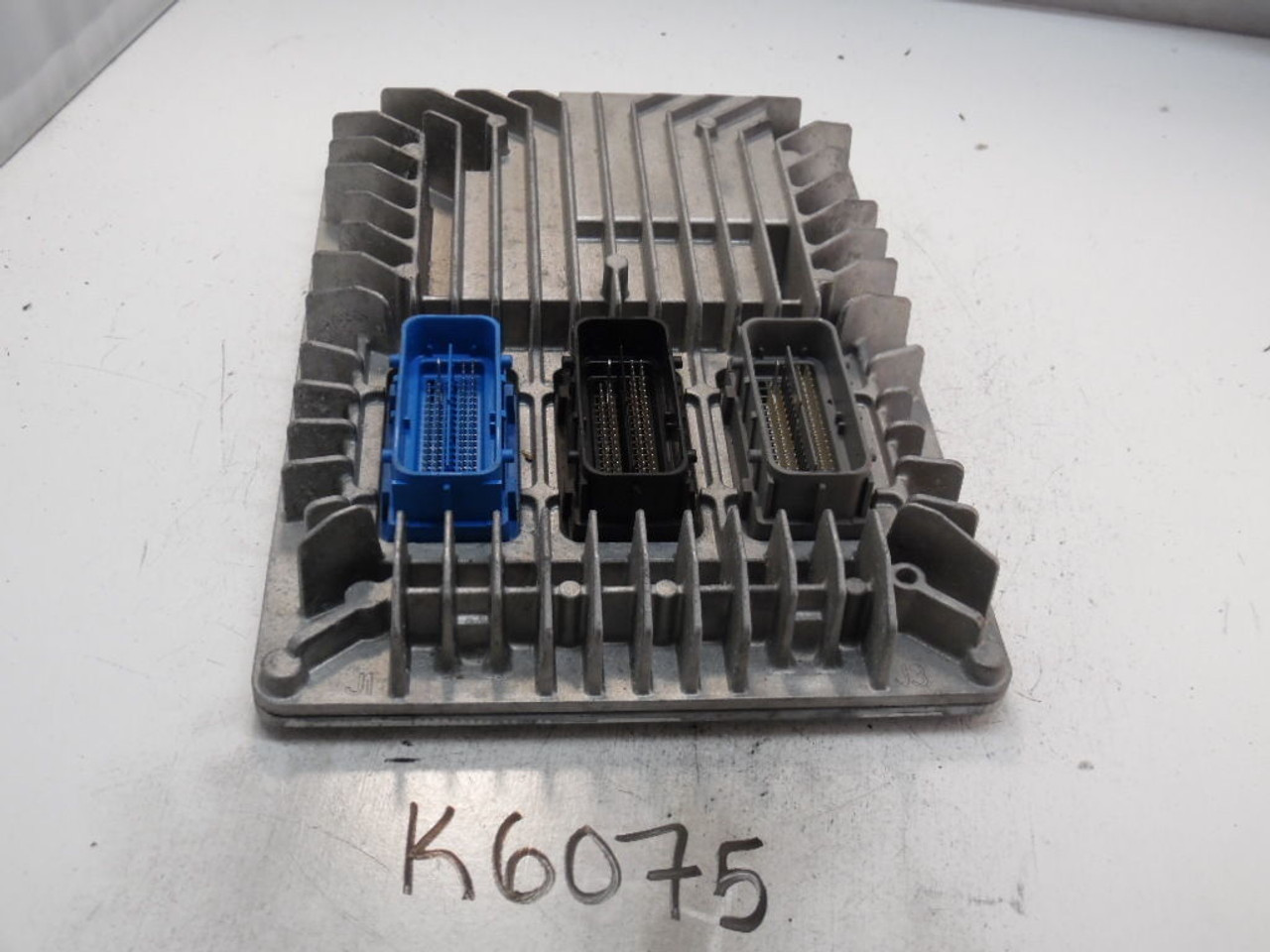 13 14 15 IMPALA ATS 12653998 COMPUTER BRAIN ENGINE CONTROL ECU ECM MODULE K6075 13 14 15 IMPALA ATS 12653998 COMPUTER BRAIN ENGINE CONTROL ECU ECM MODULE K6075