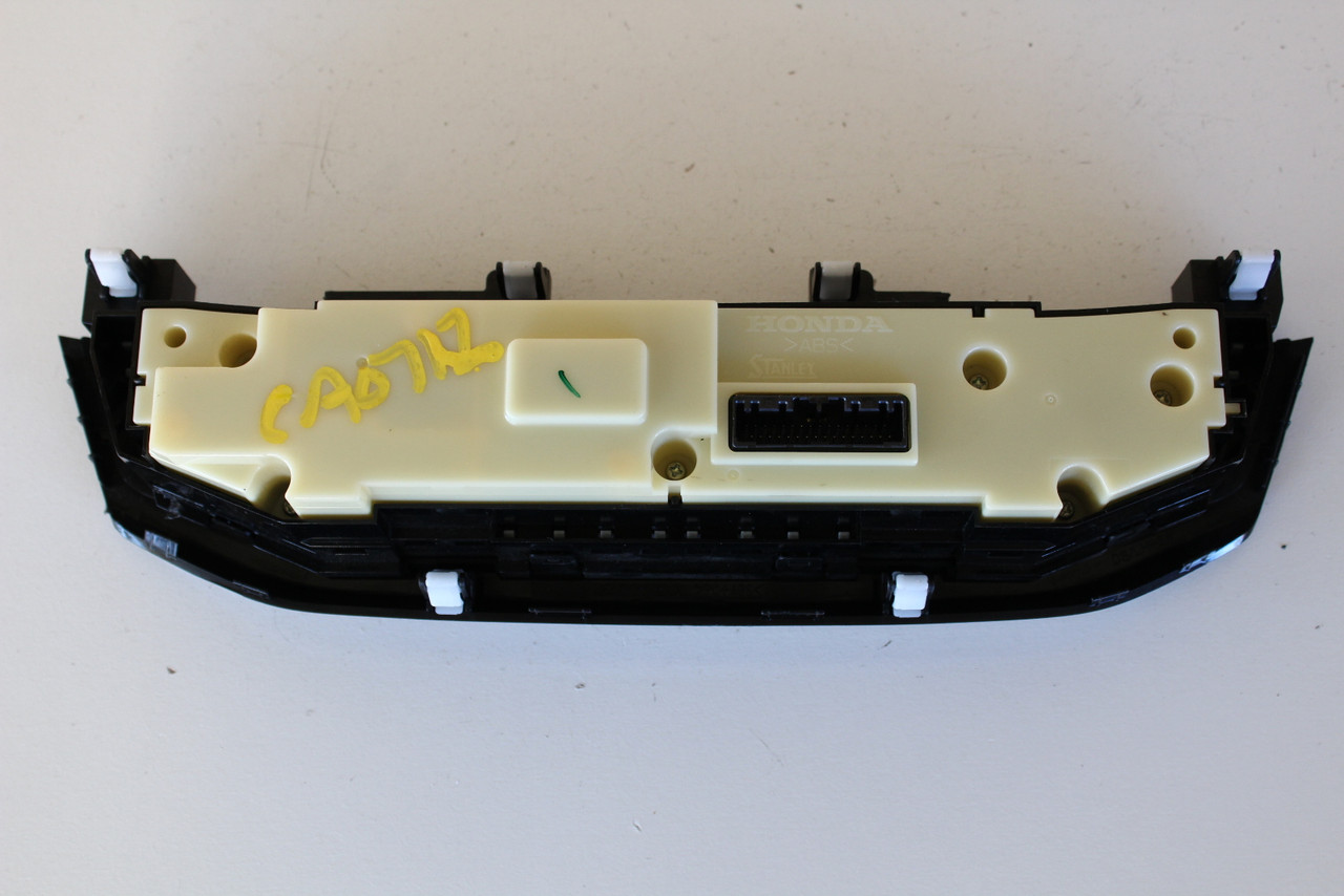 16 17 Honda Accord Climate Control Panel Temperature Unit A/C Heater 16 17 Honda Accord Climate Control Panel Temperature Unit A/C Heater