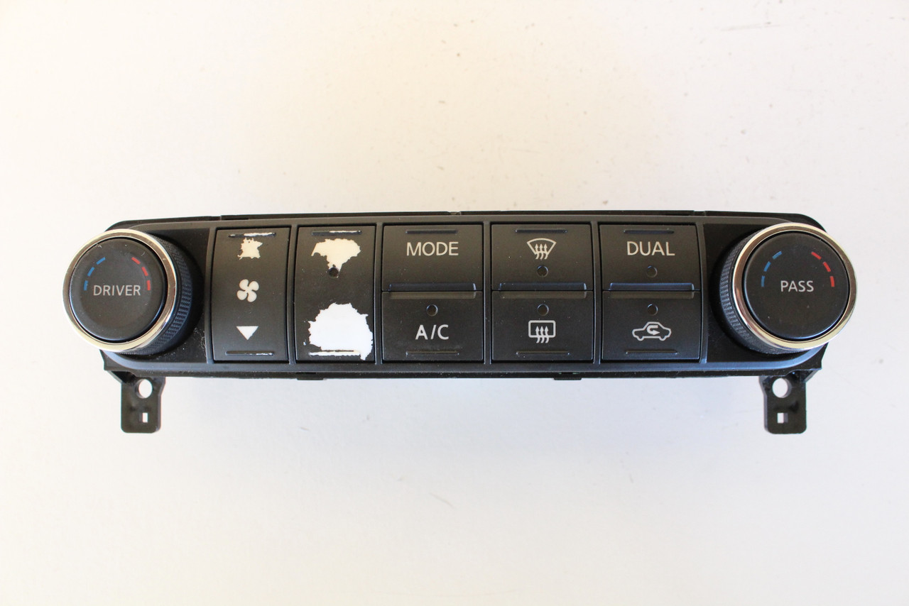 07 08 Nissan Maxima Climate Control Panel Temperature Unit A/C Heater 07 08 Nissan Maxima Climate Control Panel Temperature Unit A/C Heater