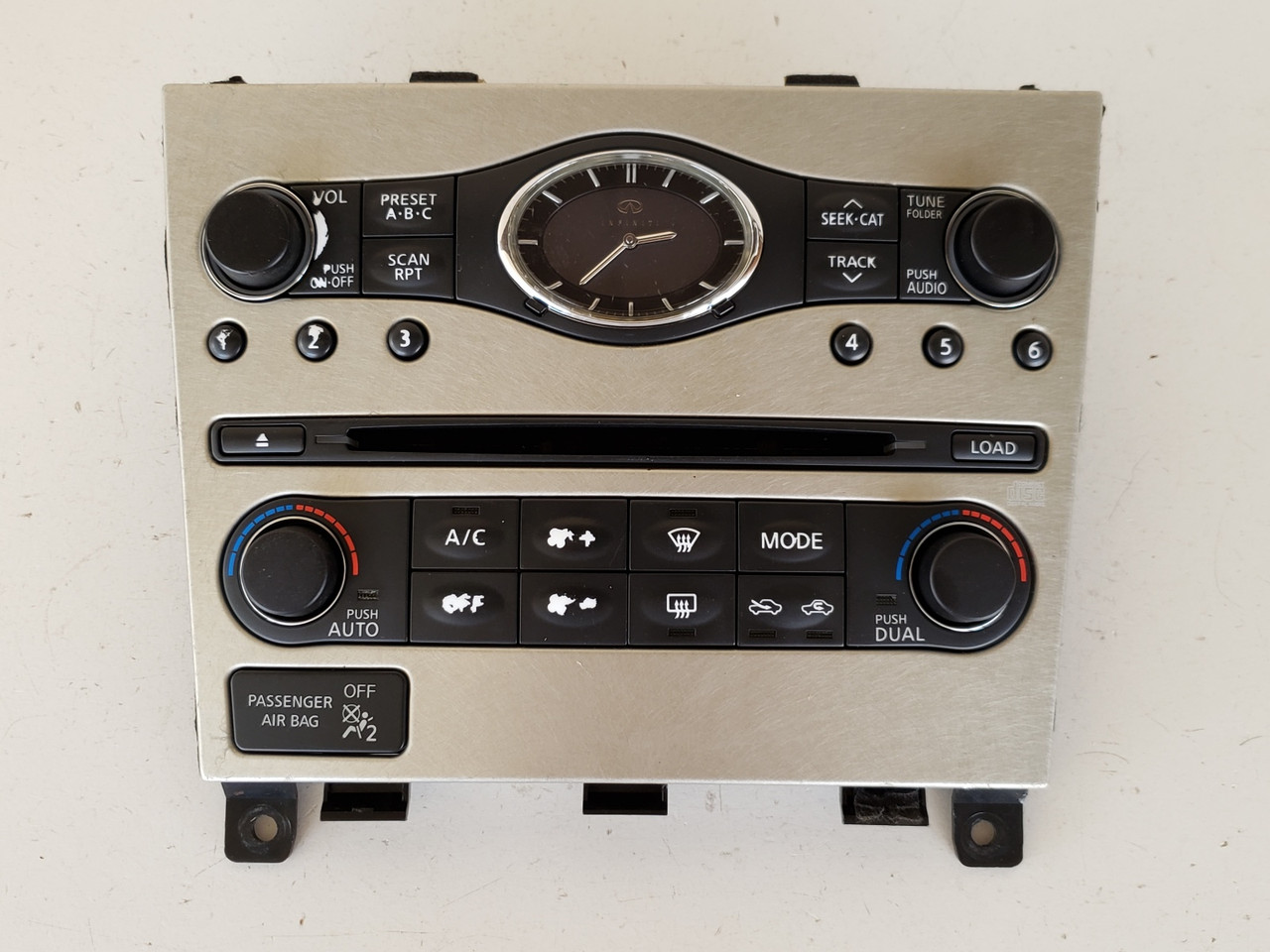 07 08 Infiniti G35 Audio Climate Control Panel Temperature Unit A/C Heater 07 08 Infiniti G35 Audio Climate Control Panel Temperature Unit A/C Heater