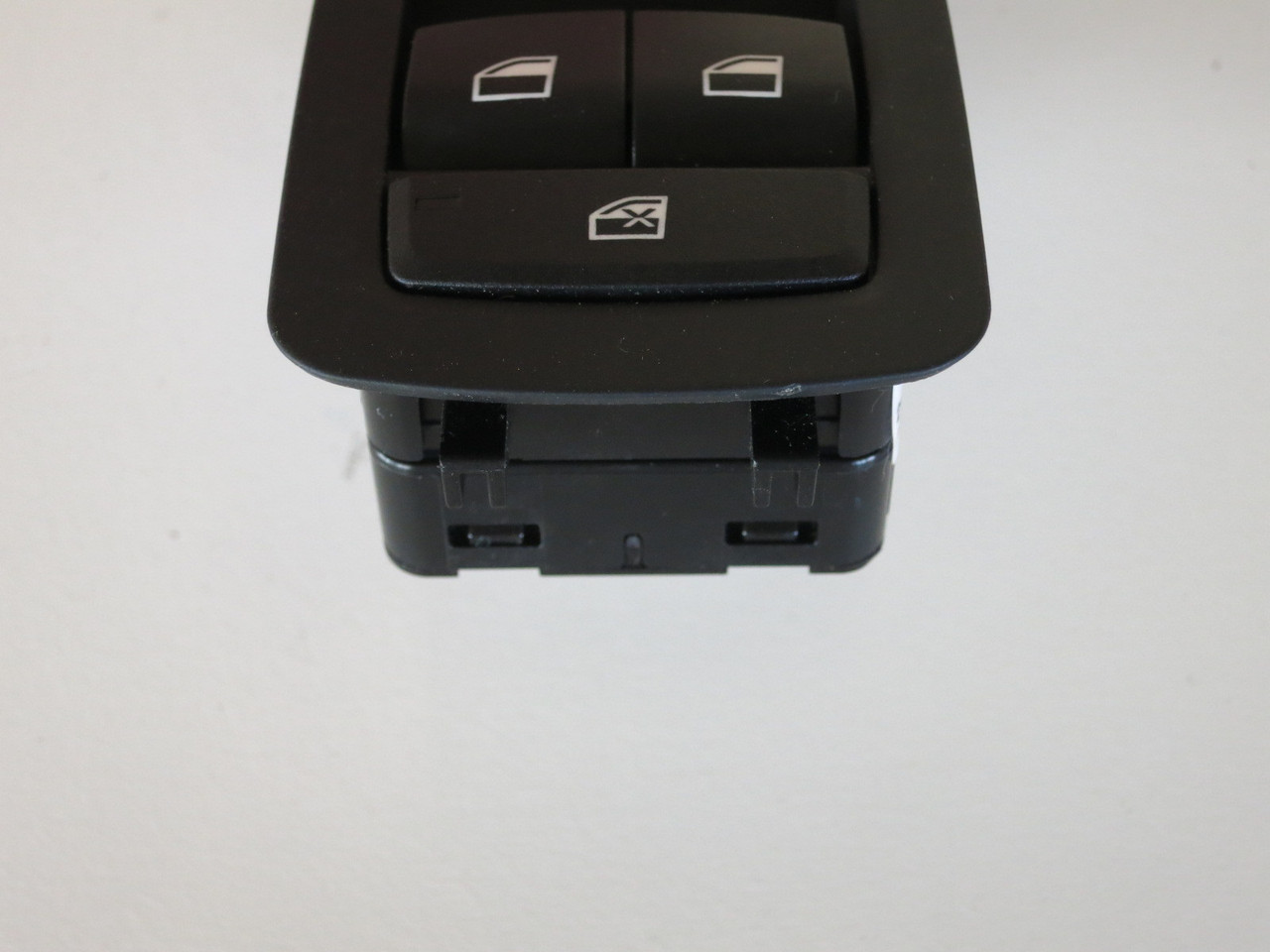 12 13 14 15 16 17 Bmw 320i 328i Drivers Side Left Master Window Switch OEM 12 13 14 15 16 17 Bmw 320i 328i Drivers Side Left Master Window Switch OEM