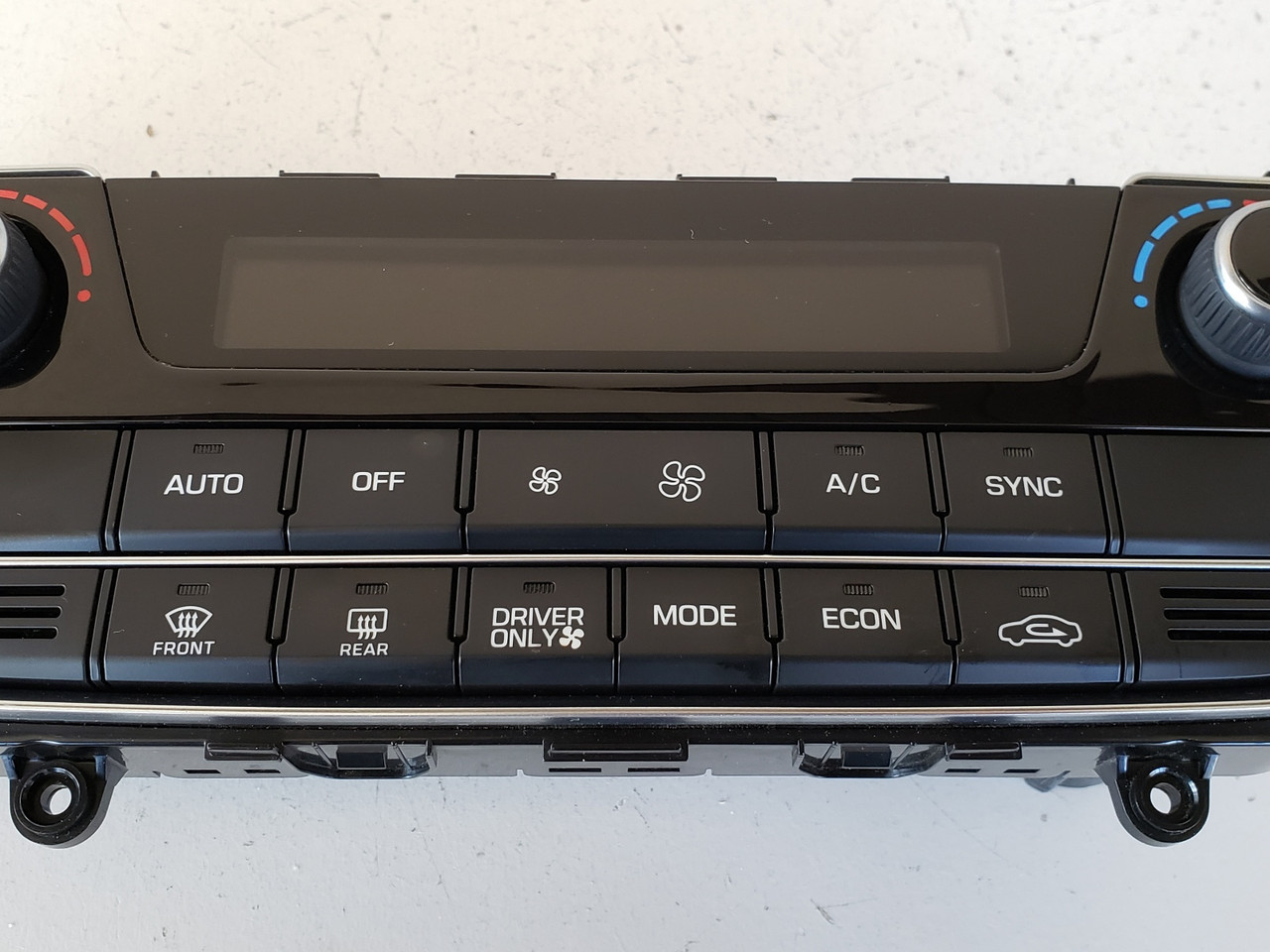 16 17 Hyundai Sonata Climate Control Panel Temperature Unit A/C Heater 16 17 Hyundai Sonata Climate Control Panel Temperature Unit A/C Heater