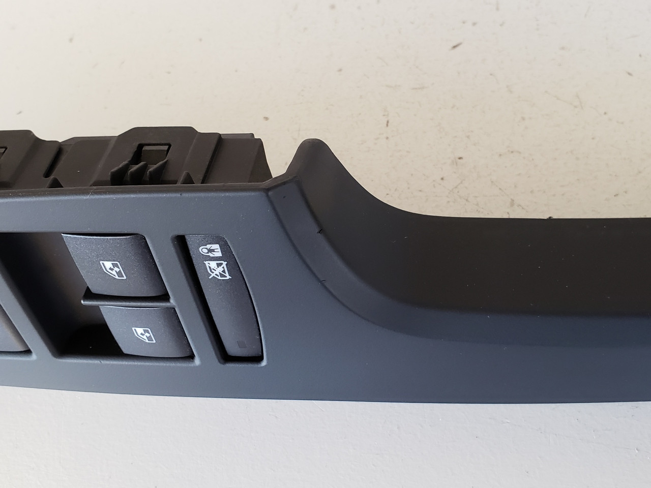 13 Cadillac ATS Drivers Side Left Master Window Switch OEM 13 Cadillac ATS Drivers Side Left Master Window Switch OEM