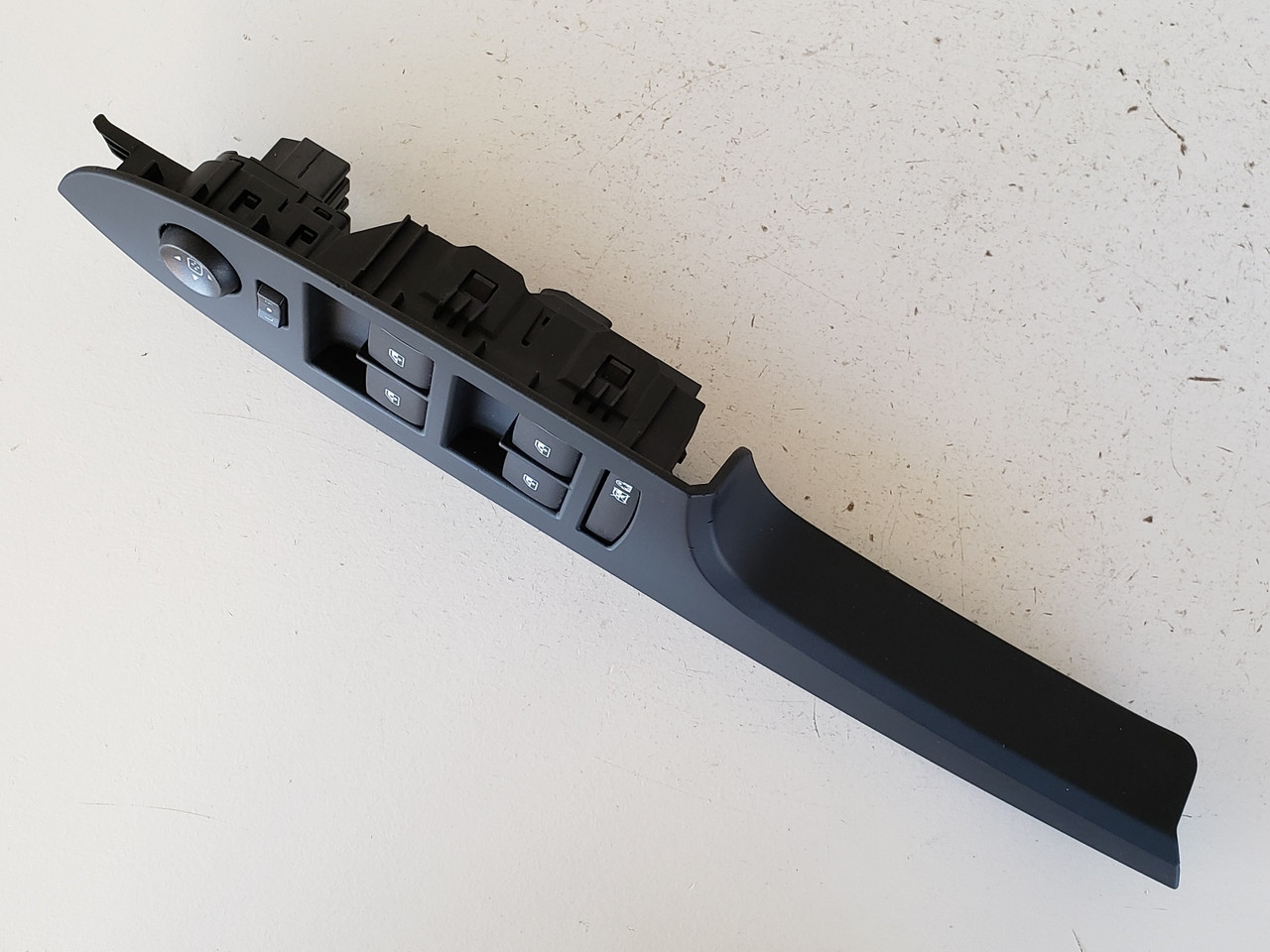 13 Cadillac ATS Drivers Side Left Master Window Switch OEM 13 Cadillac ATS Drivers Side Left Master Window Switch OEM