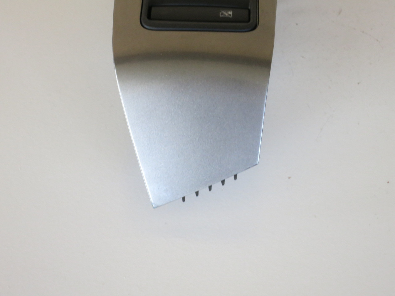 14 15 16 Chevy Malibu Drivers Side Left Master Window Switch OEM 14 15 16 Chevy Malibu Drivers Side Left Master Window Switch OEM