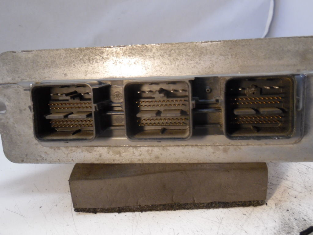 08 09 ESCAPE MARINER 8L8A-12A650-AKB COMPUTER ENGINE CONTROL ECU MODULE K6825