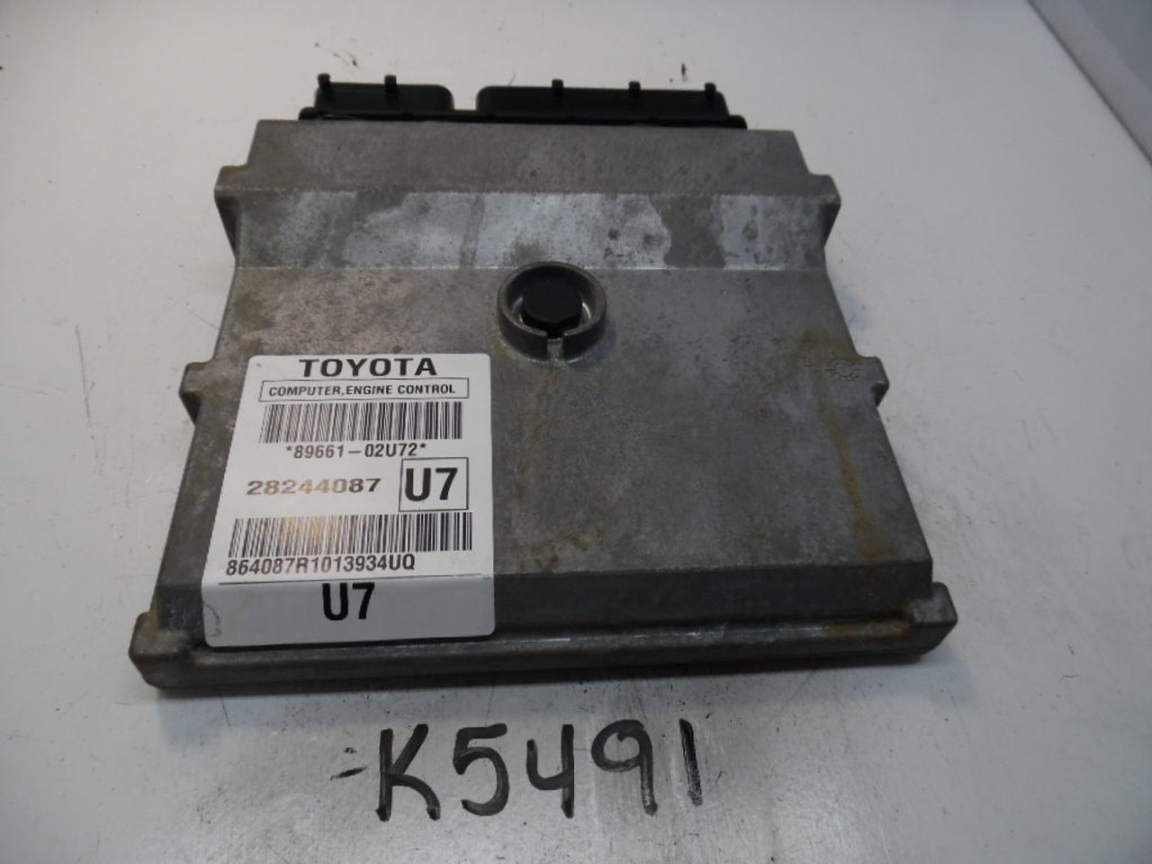 09 10 MATRIX COROLLA 89661-02U72 COMPUTER BRAIN ENGINE CONTROL ECU MODULE K5491 09 10 MATRIX COROLLA 89661-02U72 COMPUTER BRAIN ENGINE CONTROL ECU MODULE K5491