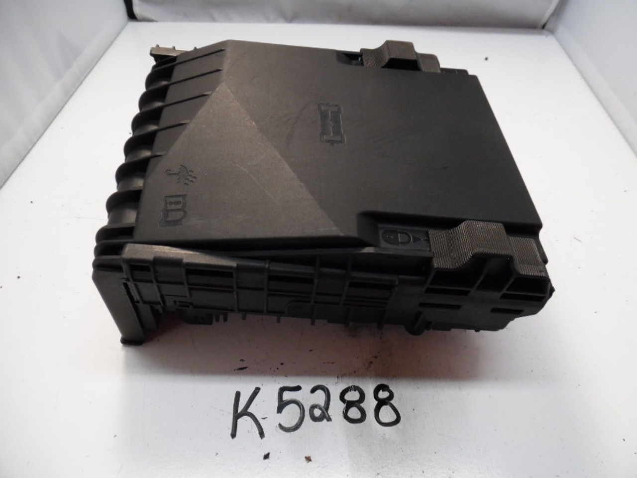 PASSAT CC TIGUAN Q3 1K0 937 132 F FUSEBOX FUSE BOX RELAY UNIT MODULE K5288