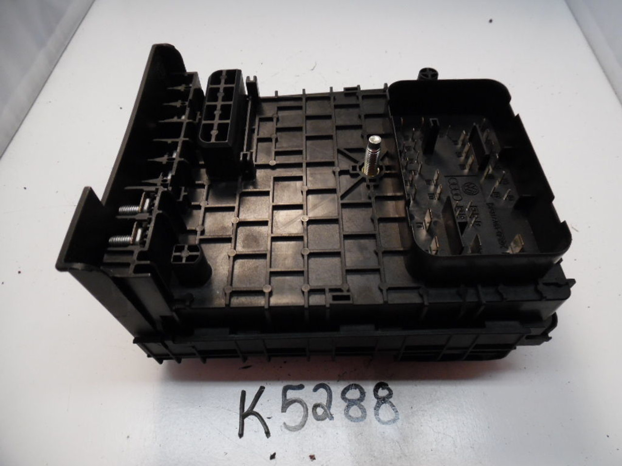 PASSAT CC TIGUAN Q3 1K0 937 132 F FUSEBOX FUSE BOX RELAY UNIT MODULE K5288