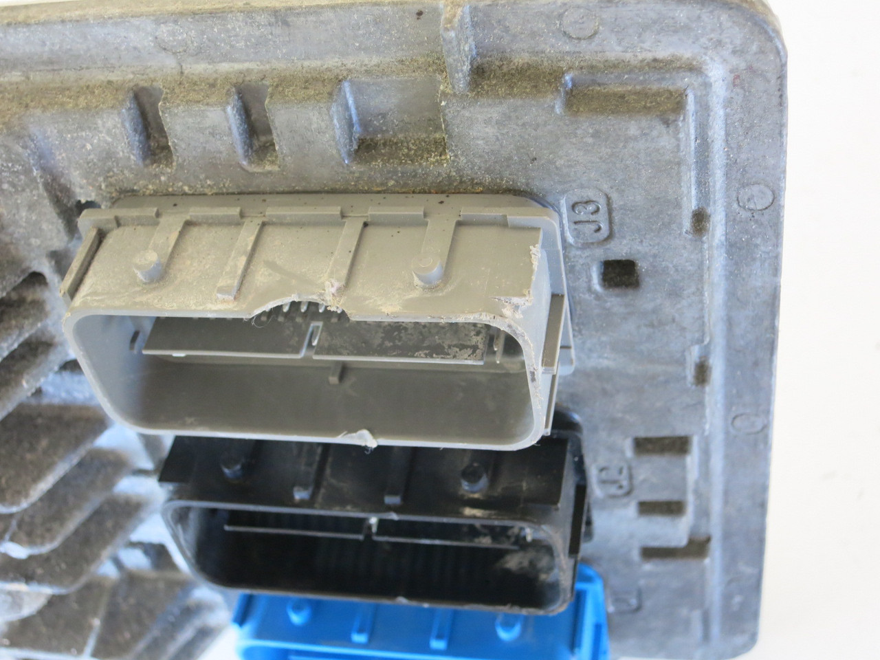 16 Chevy Cruze 12672502 Computer Brain Engine Control ECU ECM EBX Module