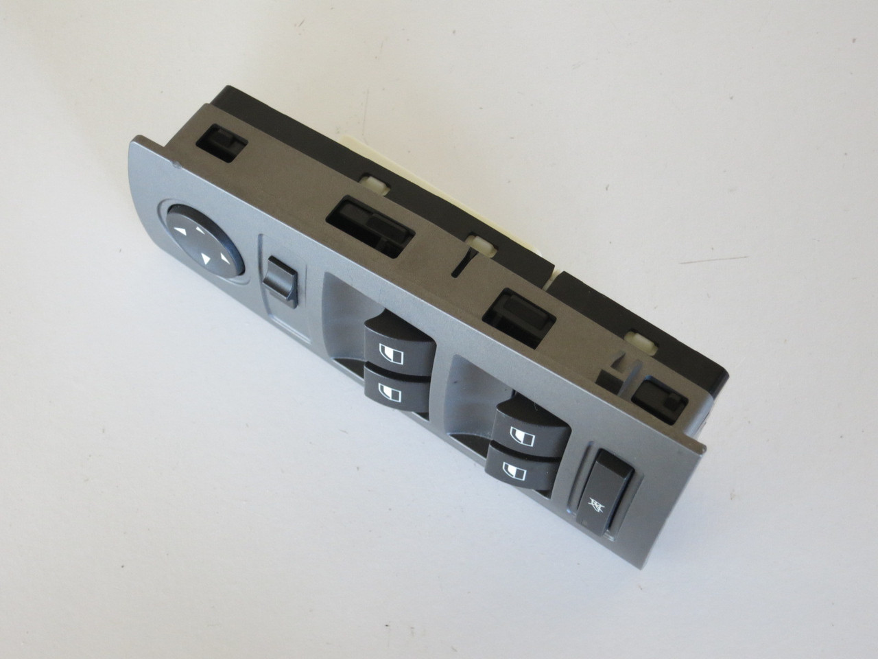 02 03 04 05 Bmw 745i Drivers Side Left Master Window Switch OEM