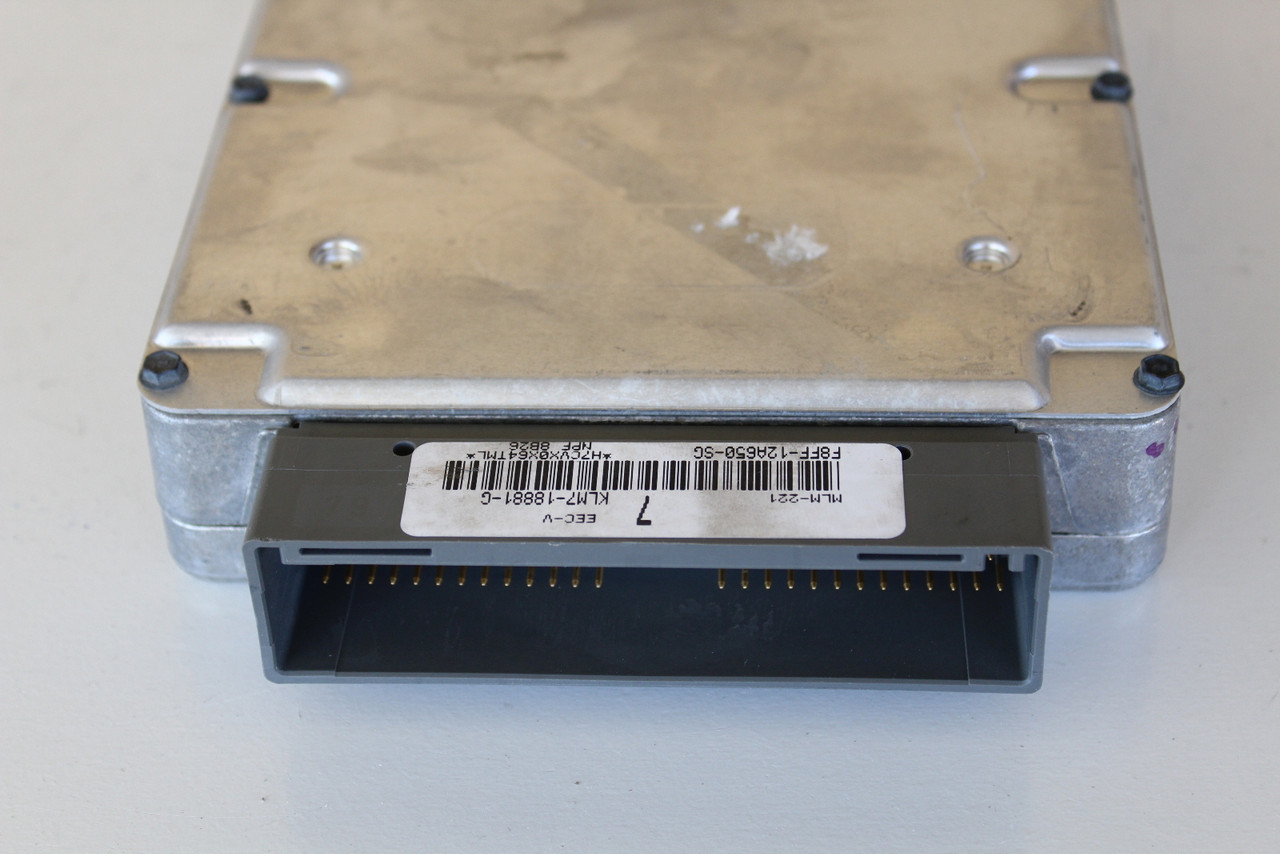 1998 Mazda 626 F8FF-12A650-SG Computer Brain Engine Control ECU ECM EBX Module 1998 Mazda 626 F8FF-12A650-SG Computer Brain Engine Control ECU ECM EBX Module