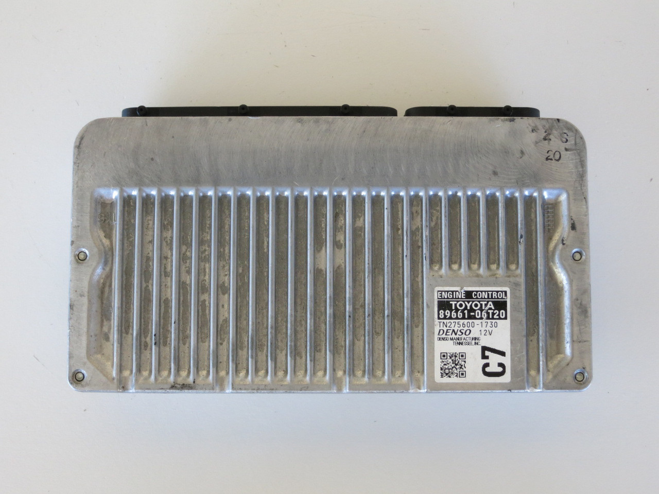 15 Toyota Camry 89661-06T20 Computer Brain Engine Control ECU ECM EBX Module