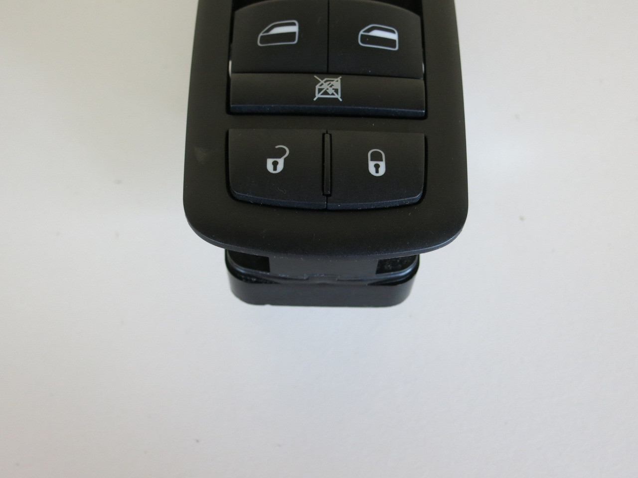 12 13 14 15 Dodge Caravan Drivers Side Left Master Window Switch OEM 12 13 14 15 Dodge Caravan Drivers Side Left Master Window Switch OEM