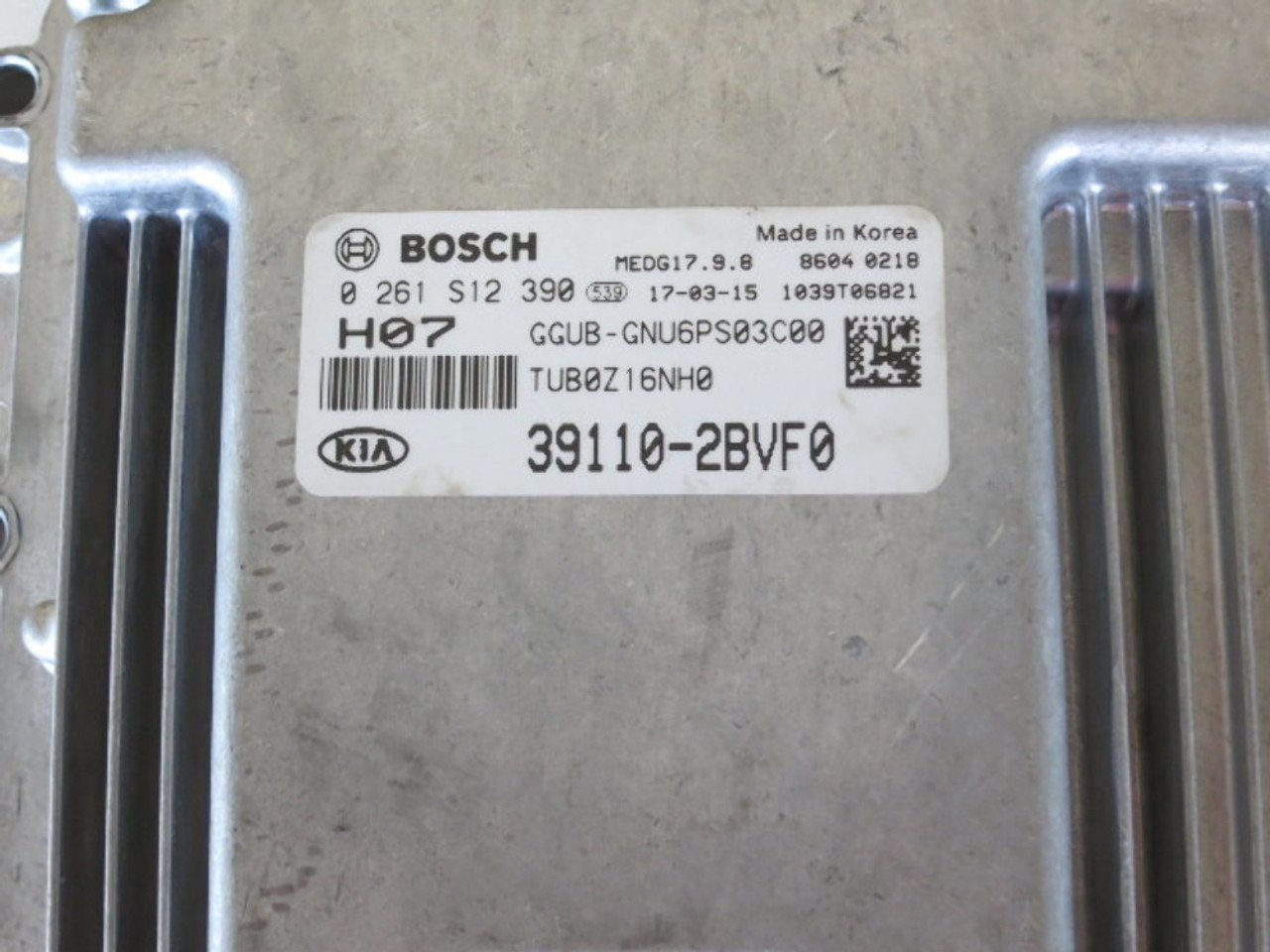 16 17 Kia Rio 39110-2BVF0 Computer Brain Engine Control ECU ECM EBX Module