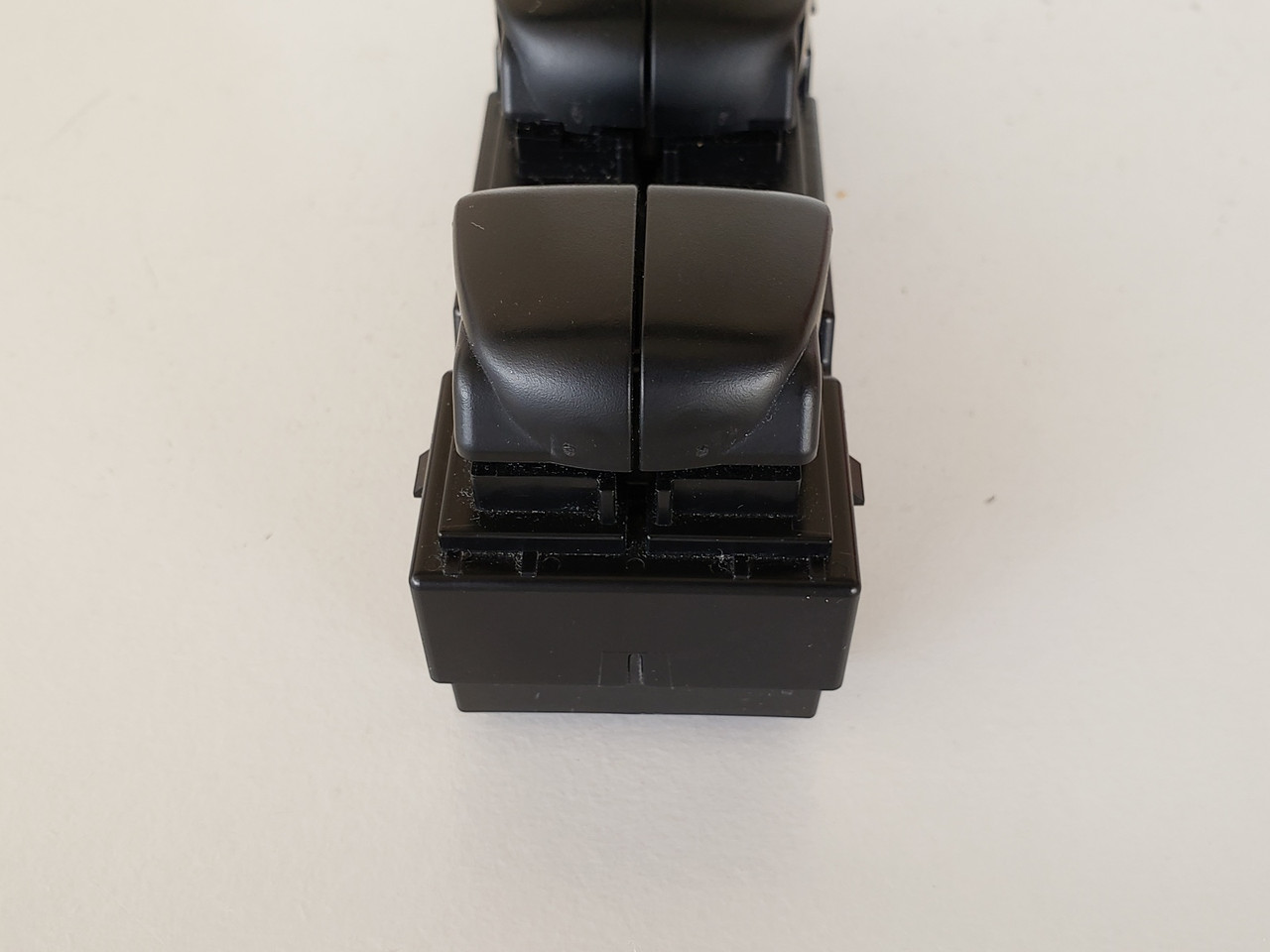 11-17 Nissan Juke 25401 1KA0B Drivers Side Left Master Window Switch OEM 11-17 Nissan Juke 25401 1KA0B Drivers Side Left Master Window Switch OEM