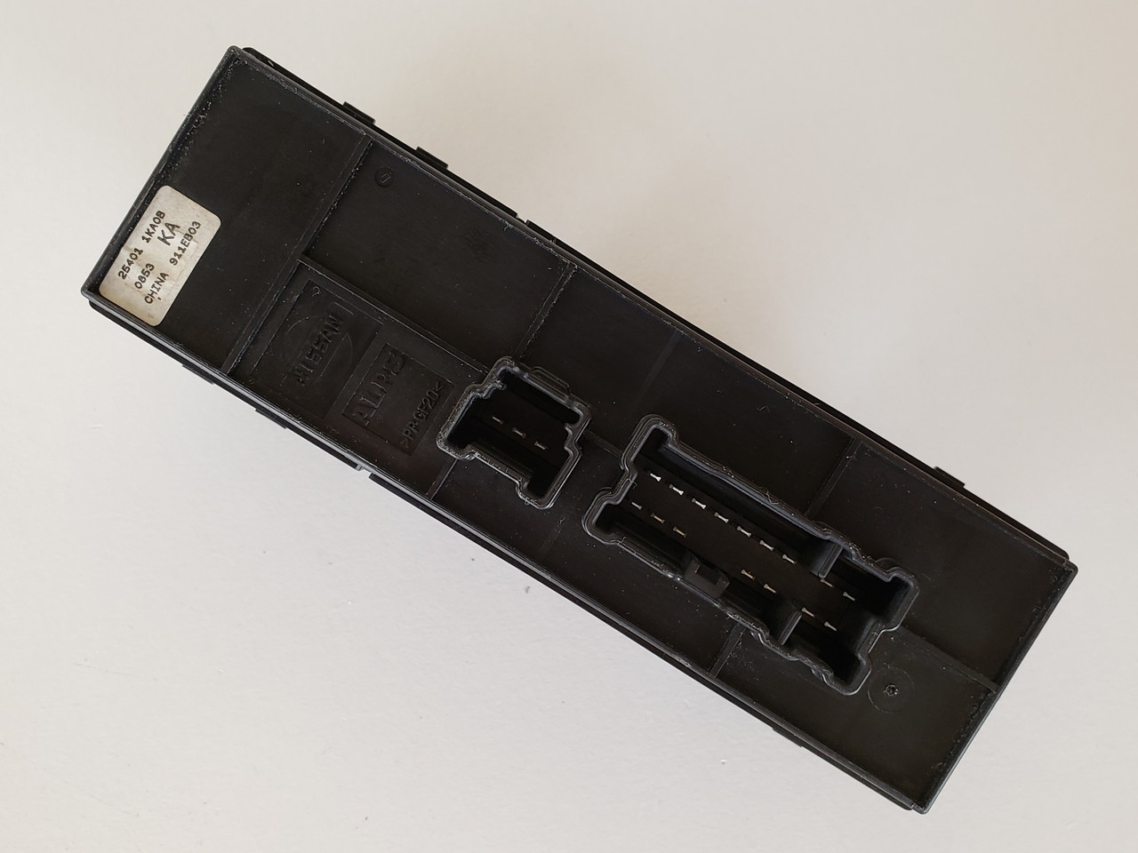 11-17 Nissan Juke 25401 1KA0B Drivers Side Left Master Window Switch OEM 11-17 Nissan Juke 25401 1KA0B Drivers Side Left Master Window Switch OEM